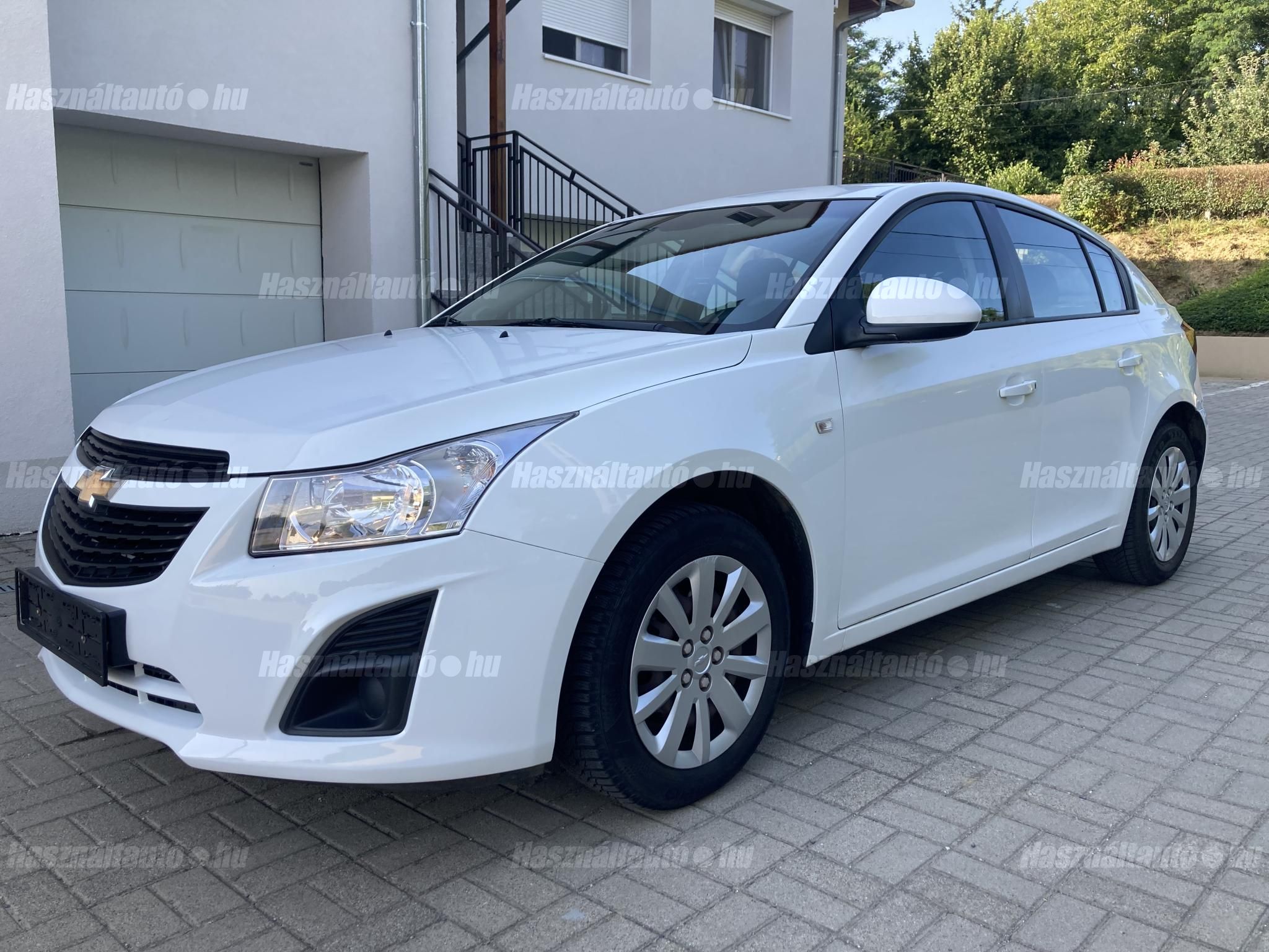 CHEVROLET CRUZE 2013/8 - 1
