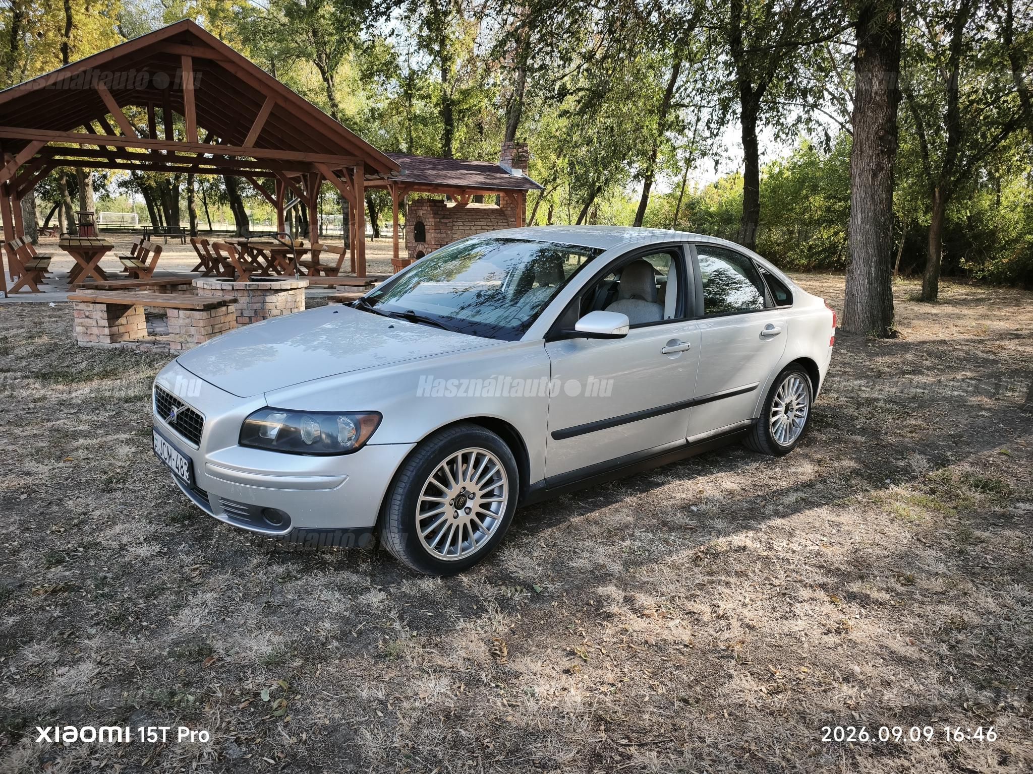 VOLVO S40 2004/4 - 1