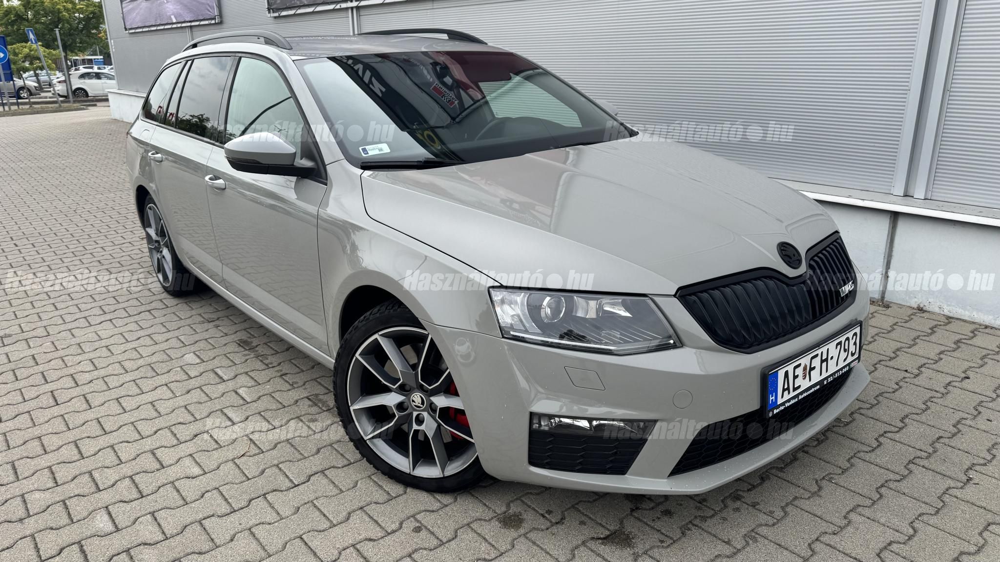 SKODA OCTAVIA 2014/5 - 1