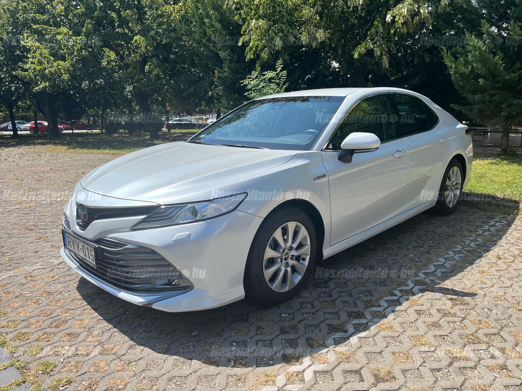 TOYOTA CAMRY 2020 - 1