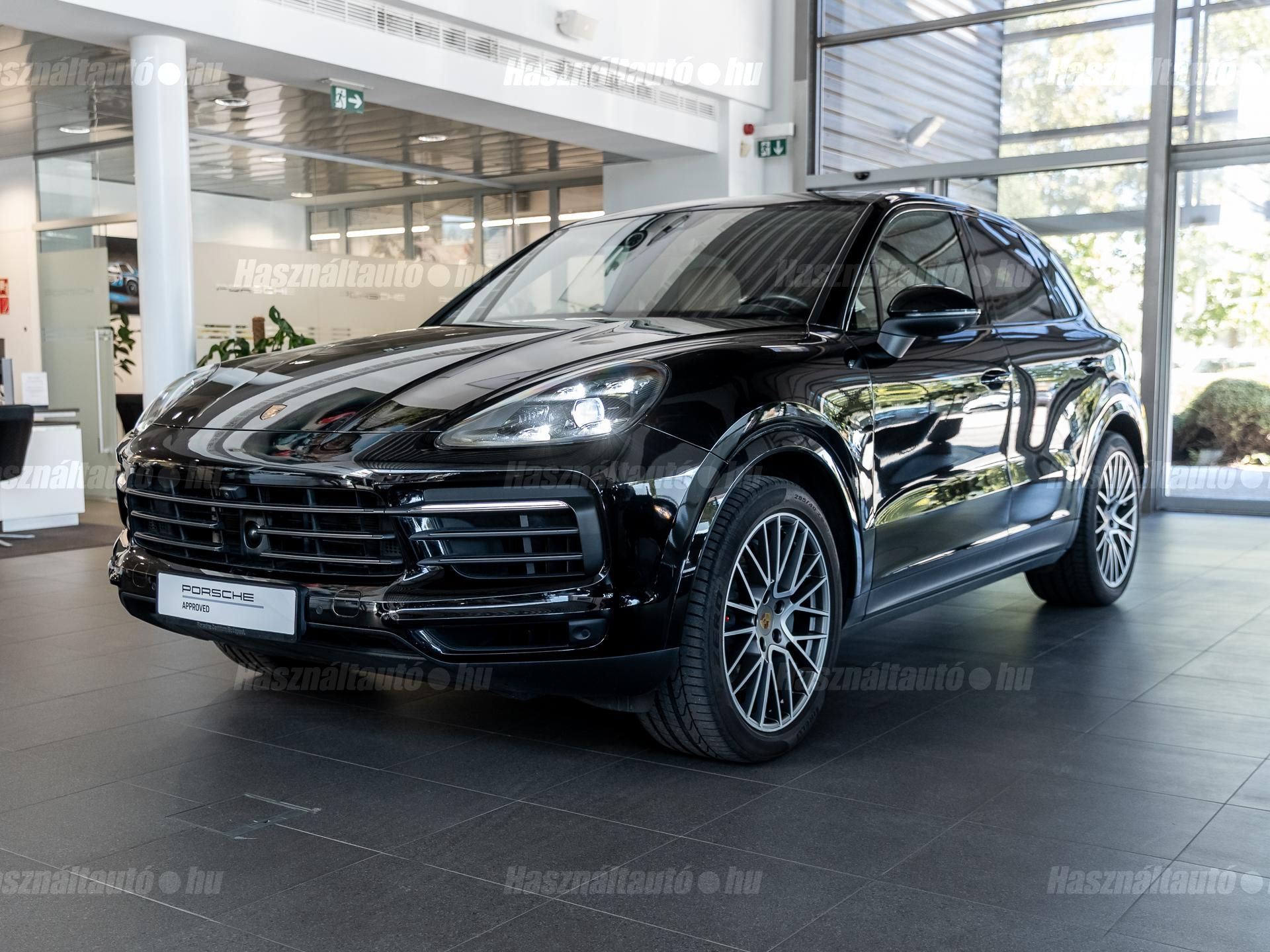 PORSCHE CAYENNE 2022/12 - 1