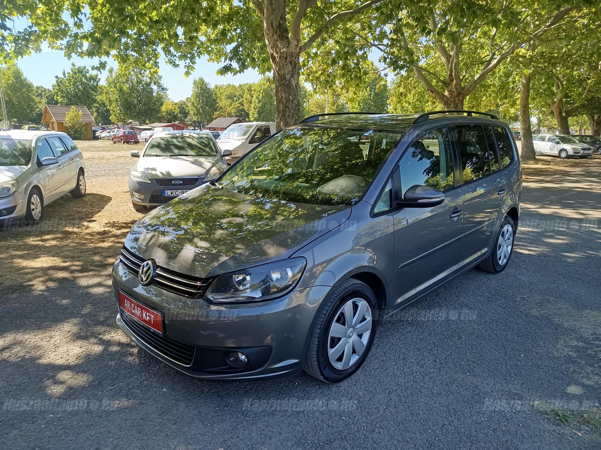 VOLKSWAGEN TOURAN 2012/6 - 1