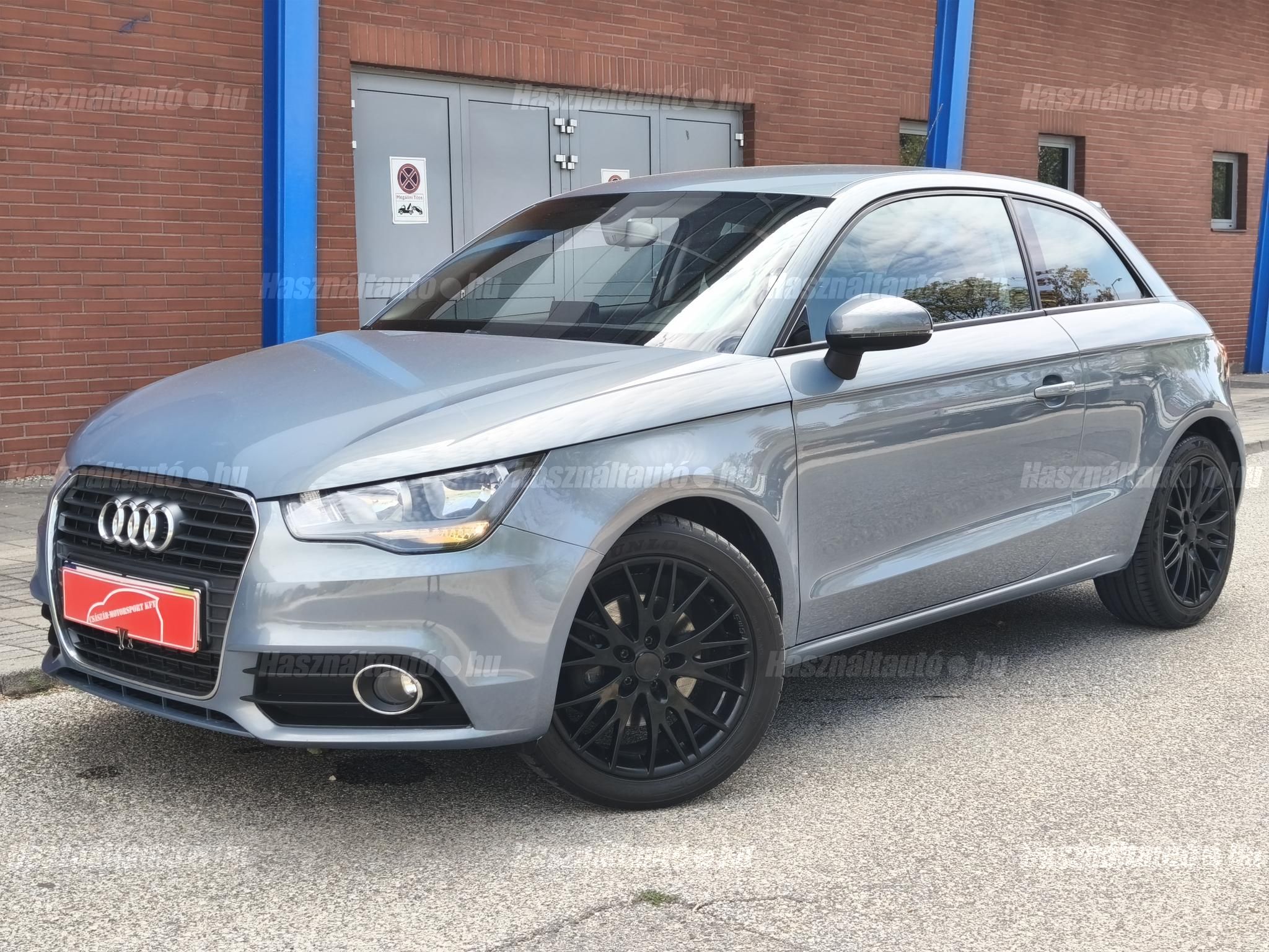AUDI A1 2010/9 - 1