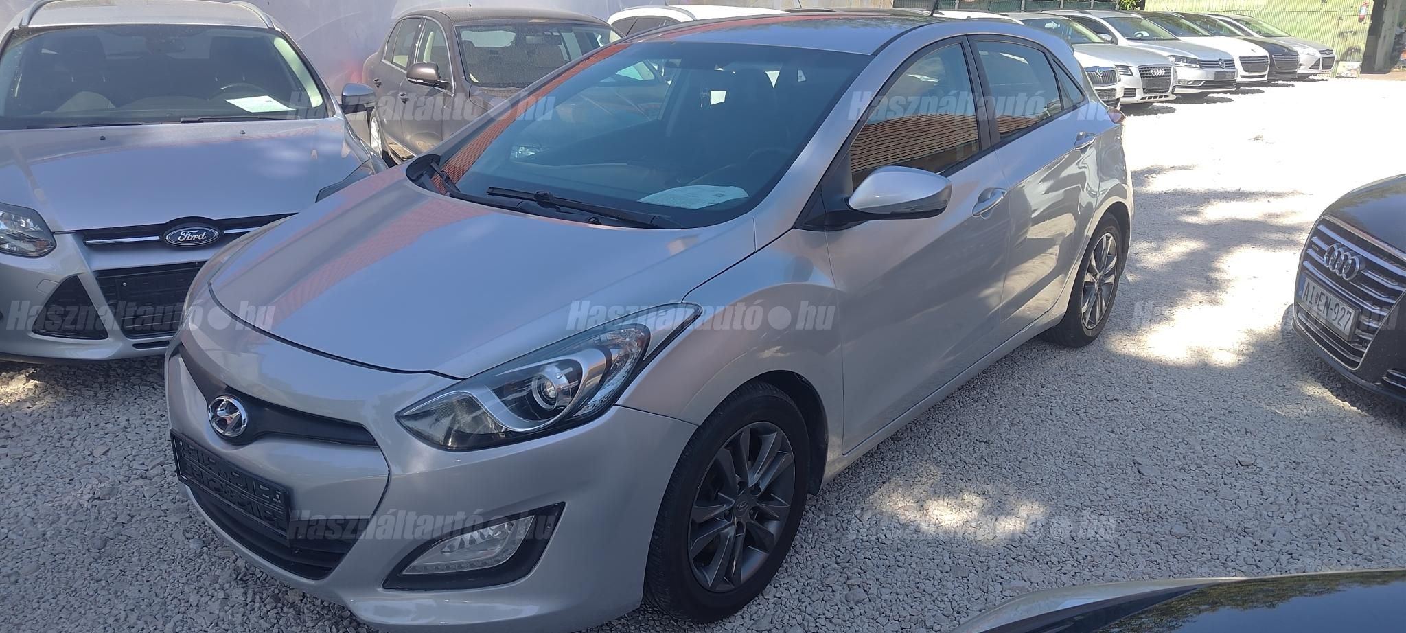 HYUNDAI I30 2012/10 - 1