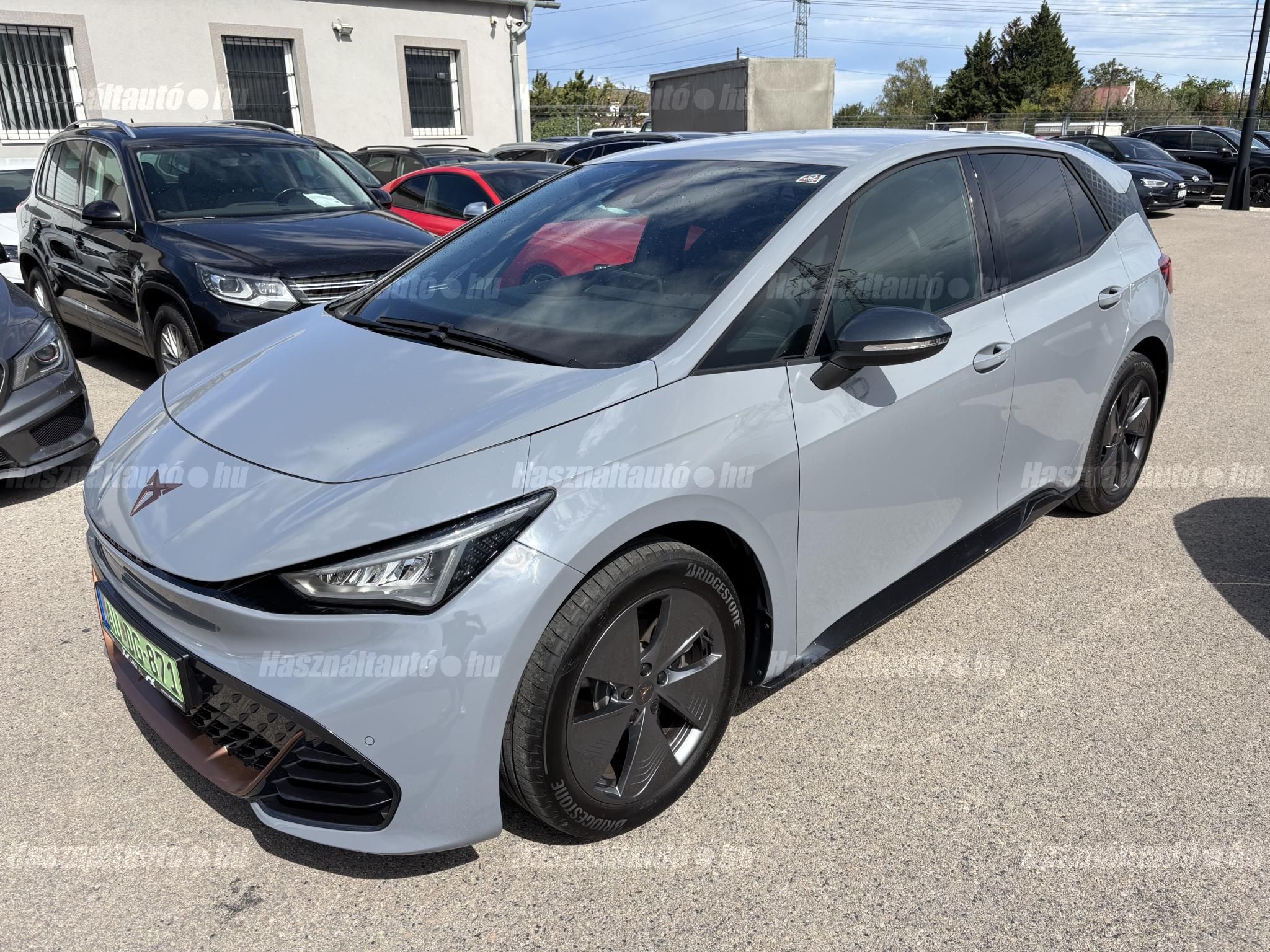 CUPRA BORN 2022/9 - 1
