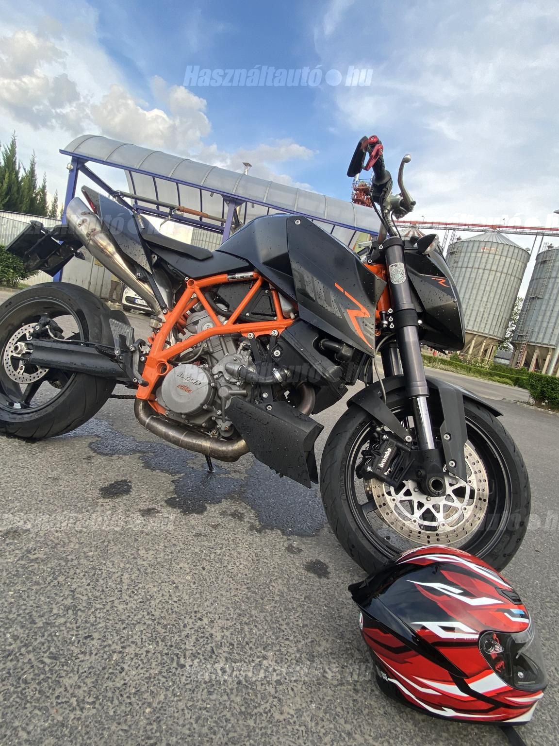 KTM 990 SUPER DUKE R 2008/7 - 1
