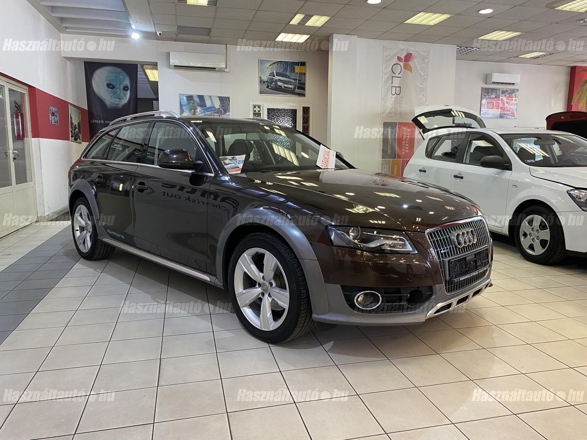 AUDI A4 ALLROAD 2011/8 - 1