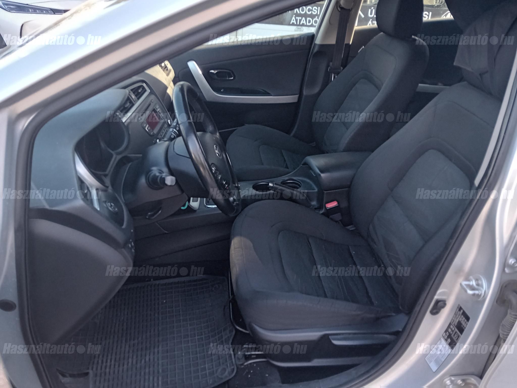 KIA CEE'D 2017/8 - 1