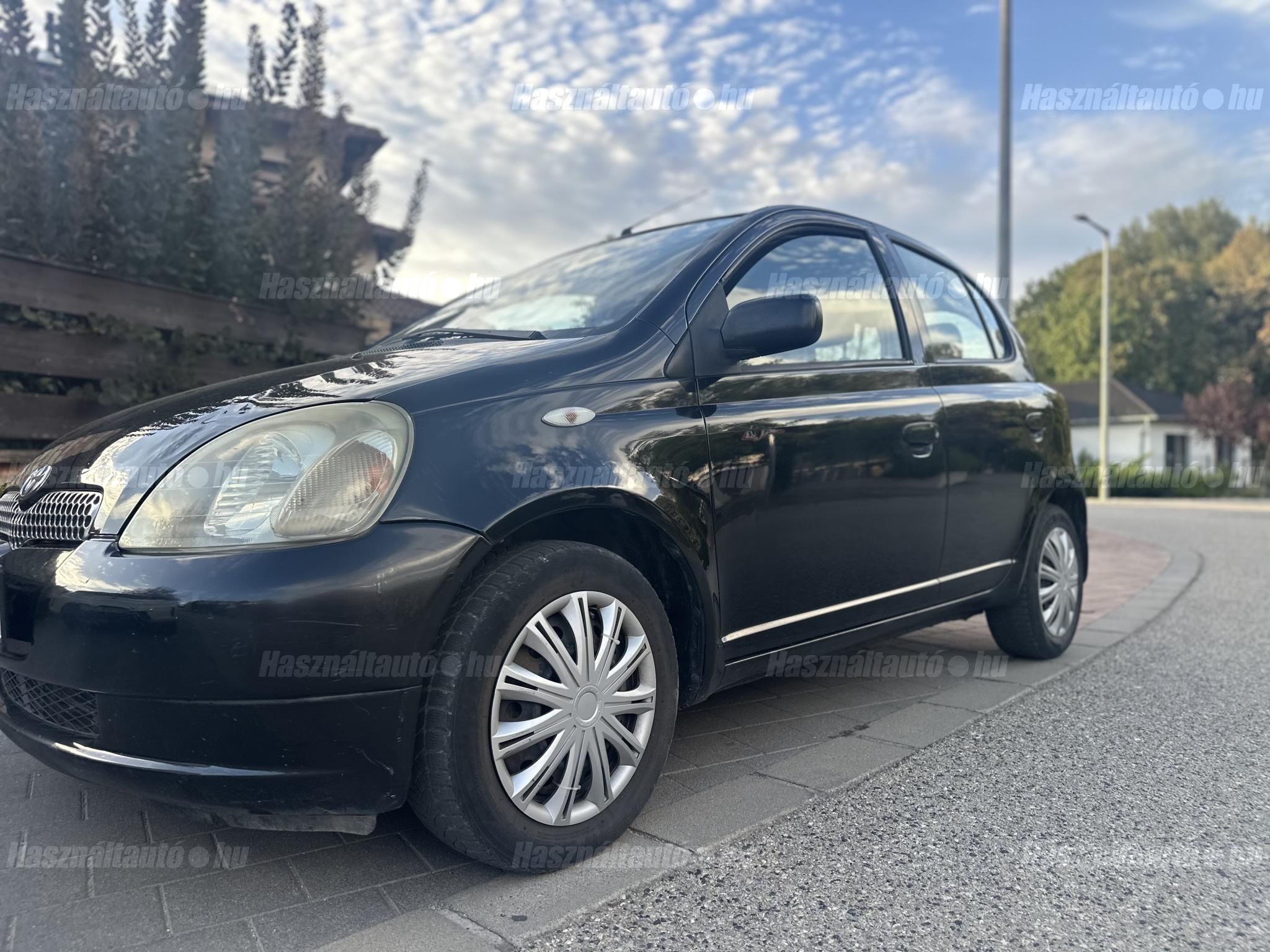 TOYOTA YARIS 2000/1 - 1