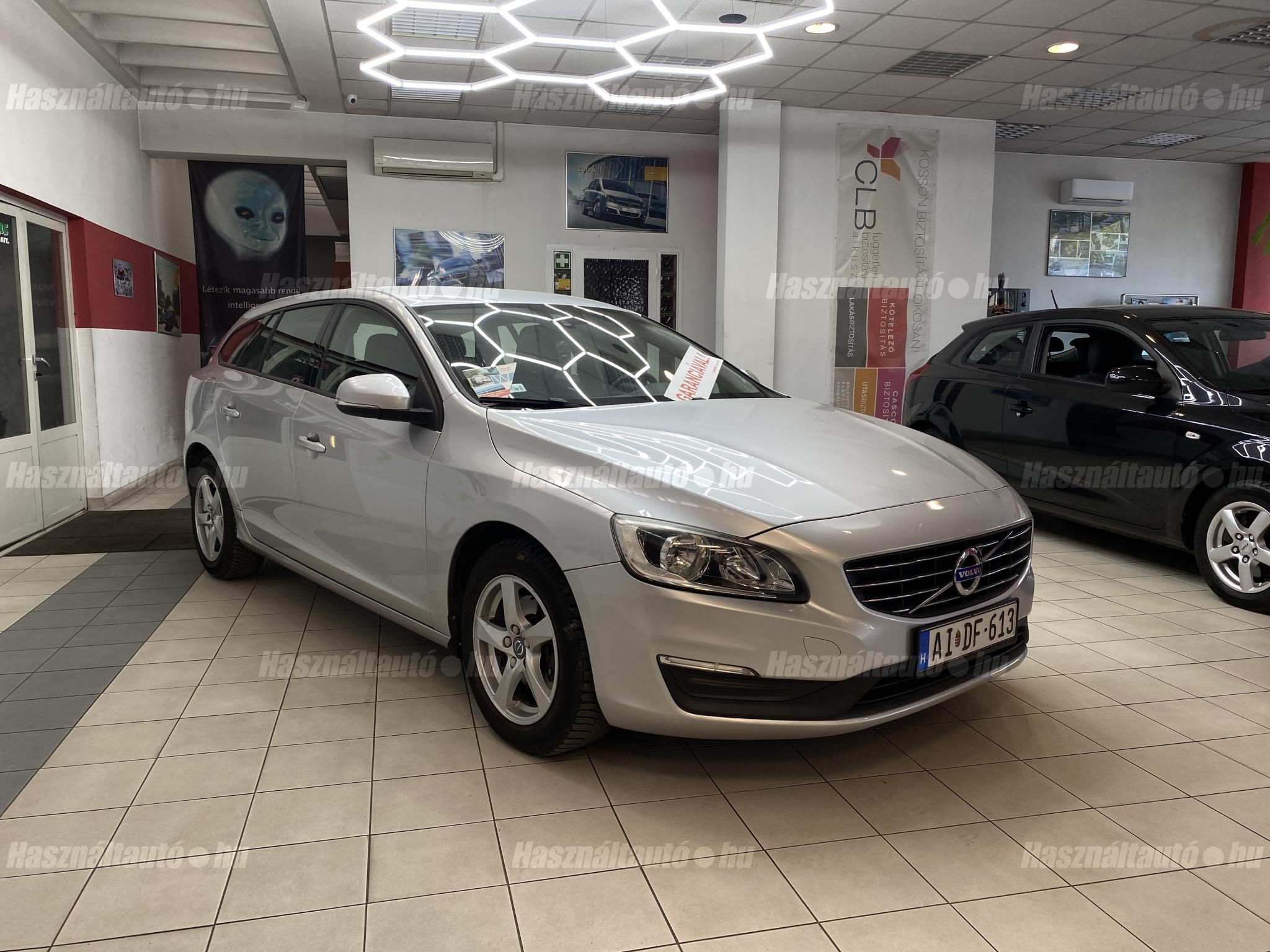 VOLVO V60 2015/6 - 1