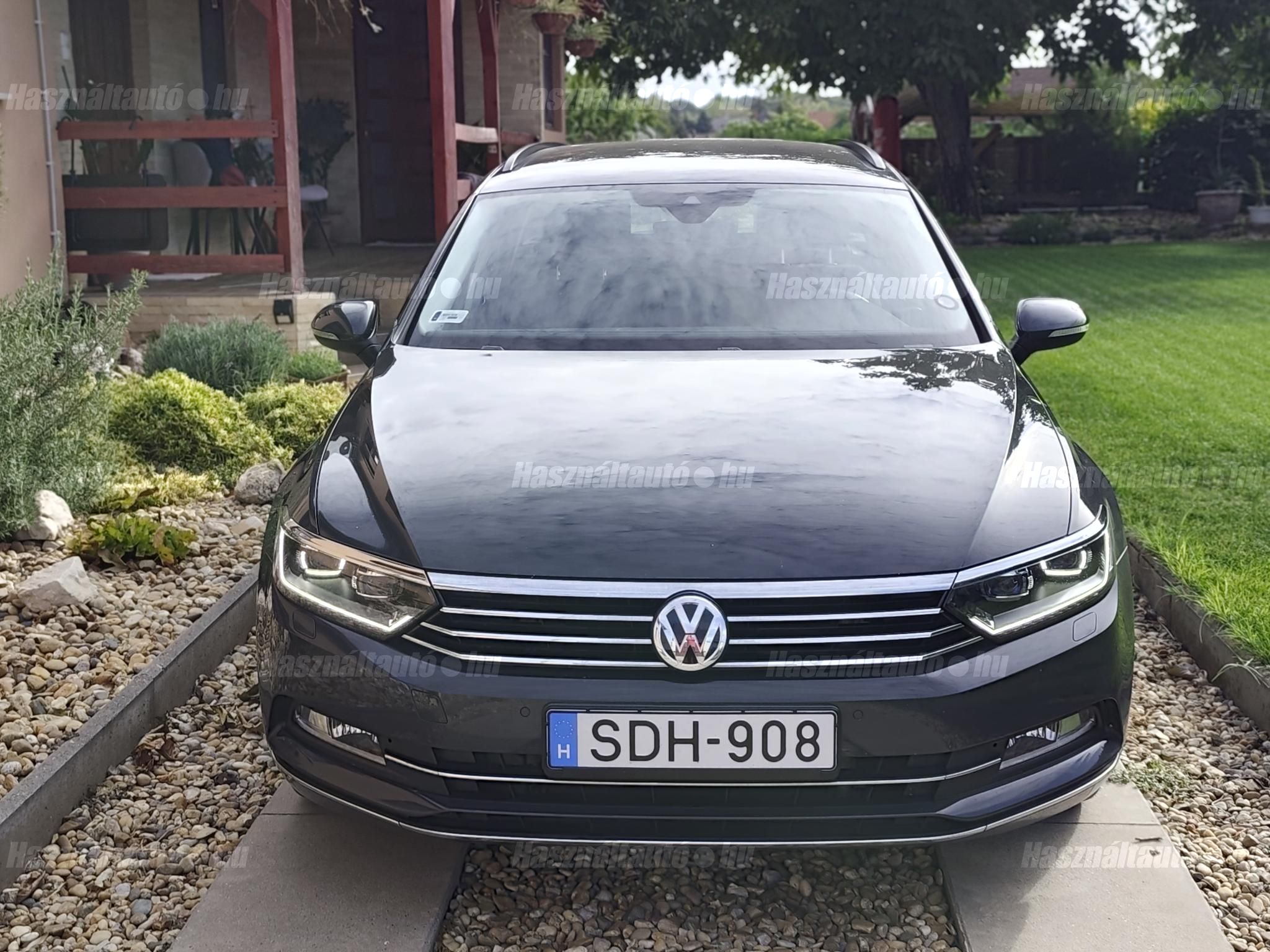 VOLKSWAGEN PASSAT VIII 2016/9 - 1