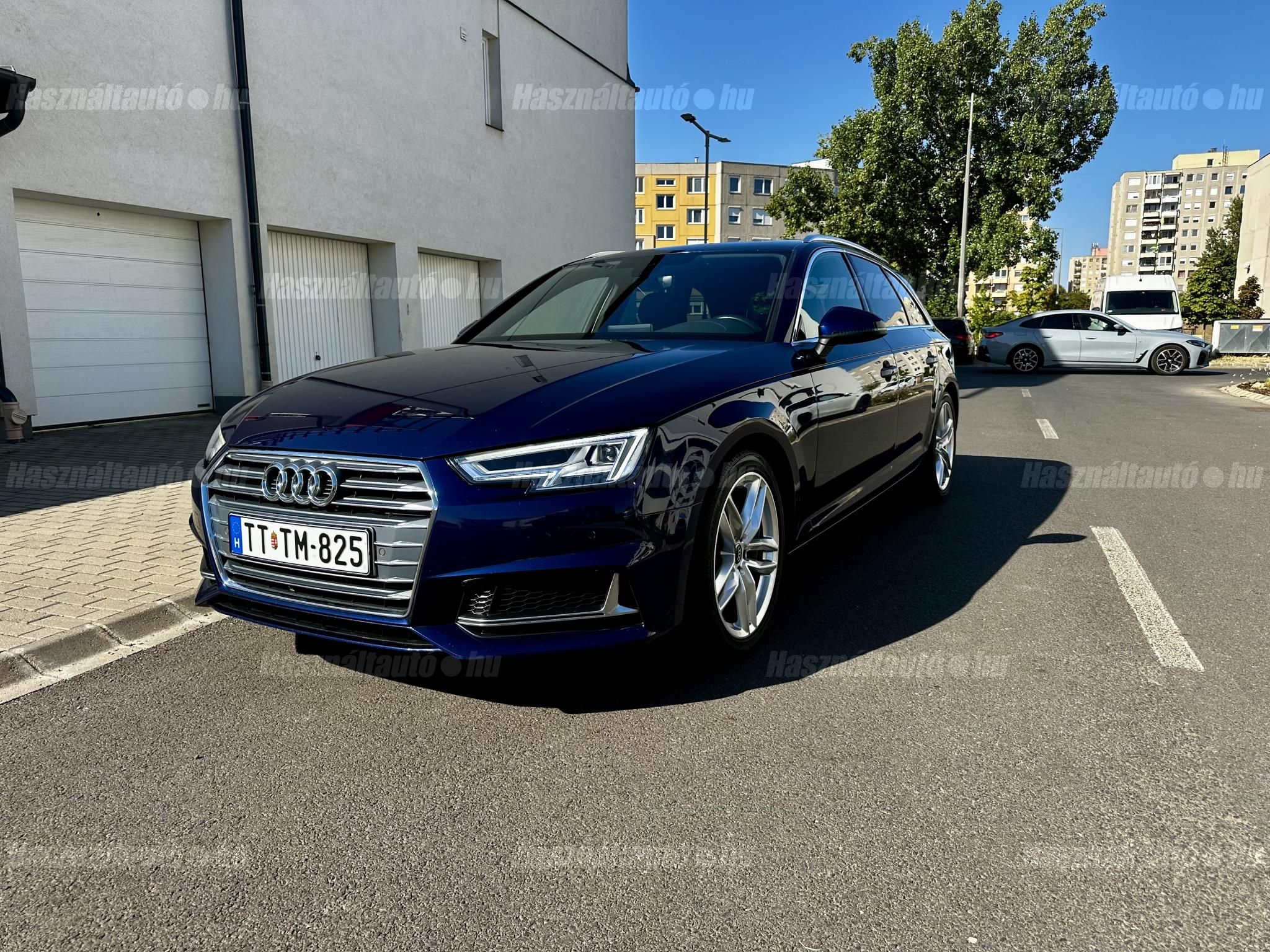AUDI A4 2019/5 - 1