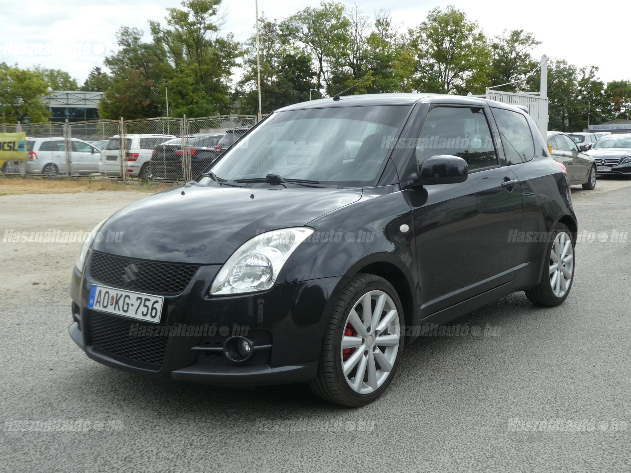 SUZUKI SWIFT 2010/6 - 1