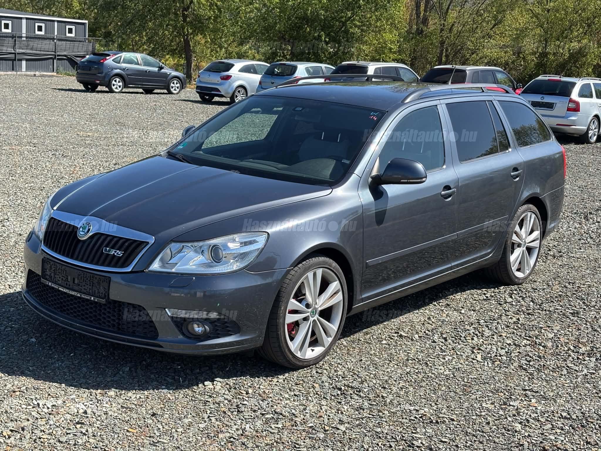 SKODA OCTAVIA 2011/1 - 1