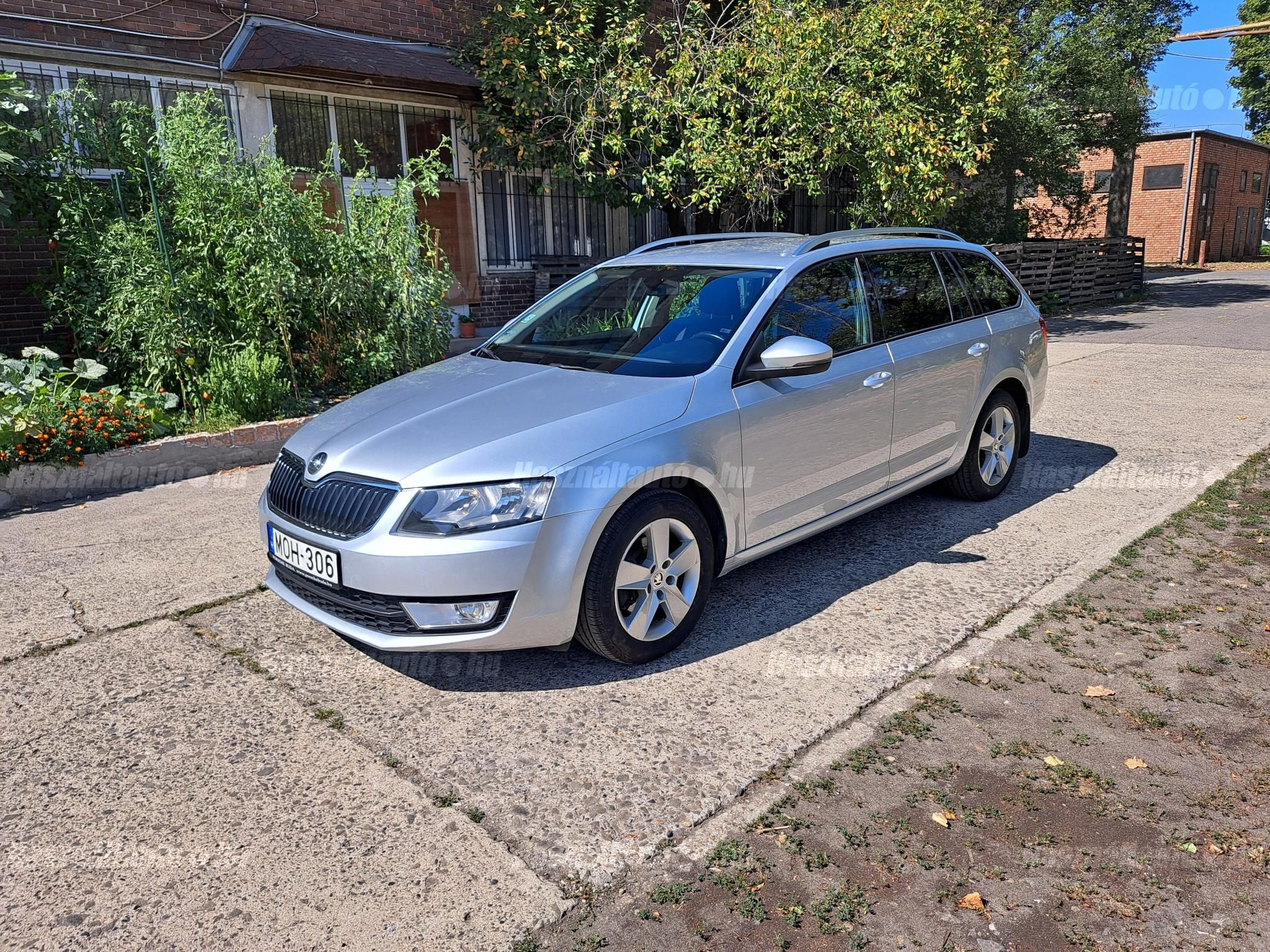 SKODA OCTAVIA 2013/12 - 1