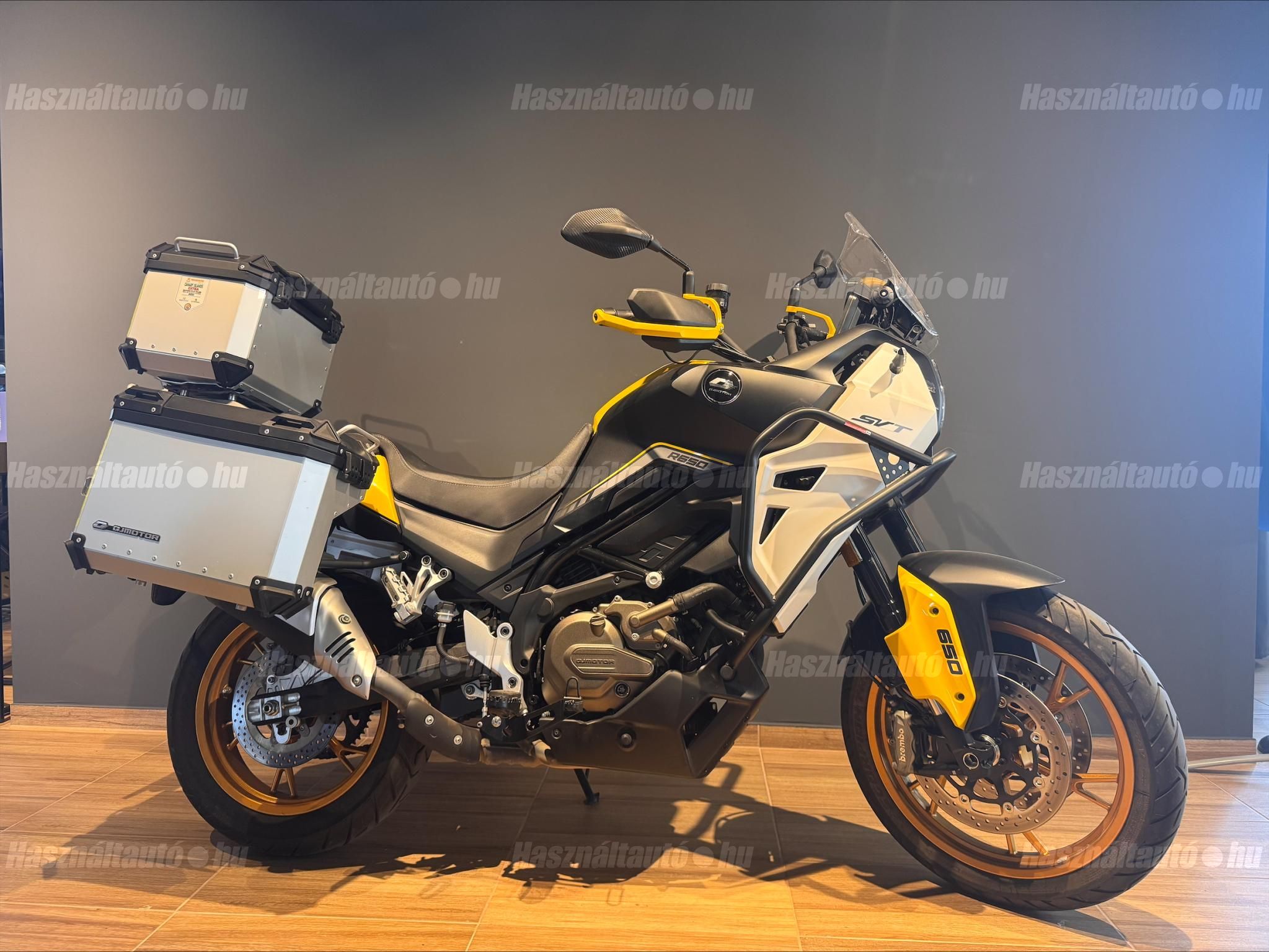 QJMOTOR SVT 650 2024/7 - 1