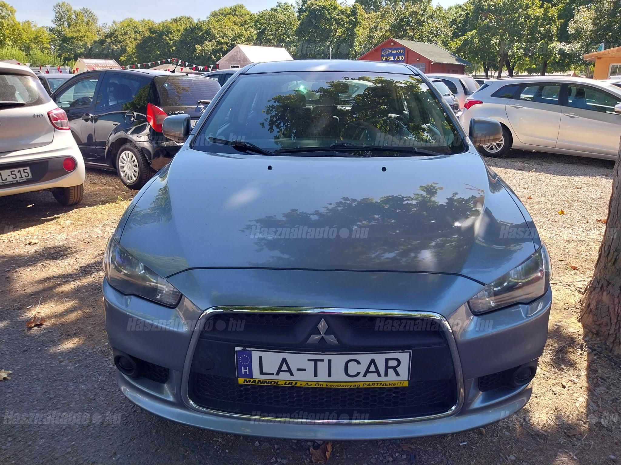 MITSUBISHI LANCER 2014/5 - 1
