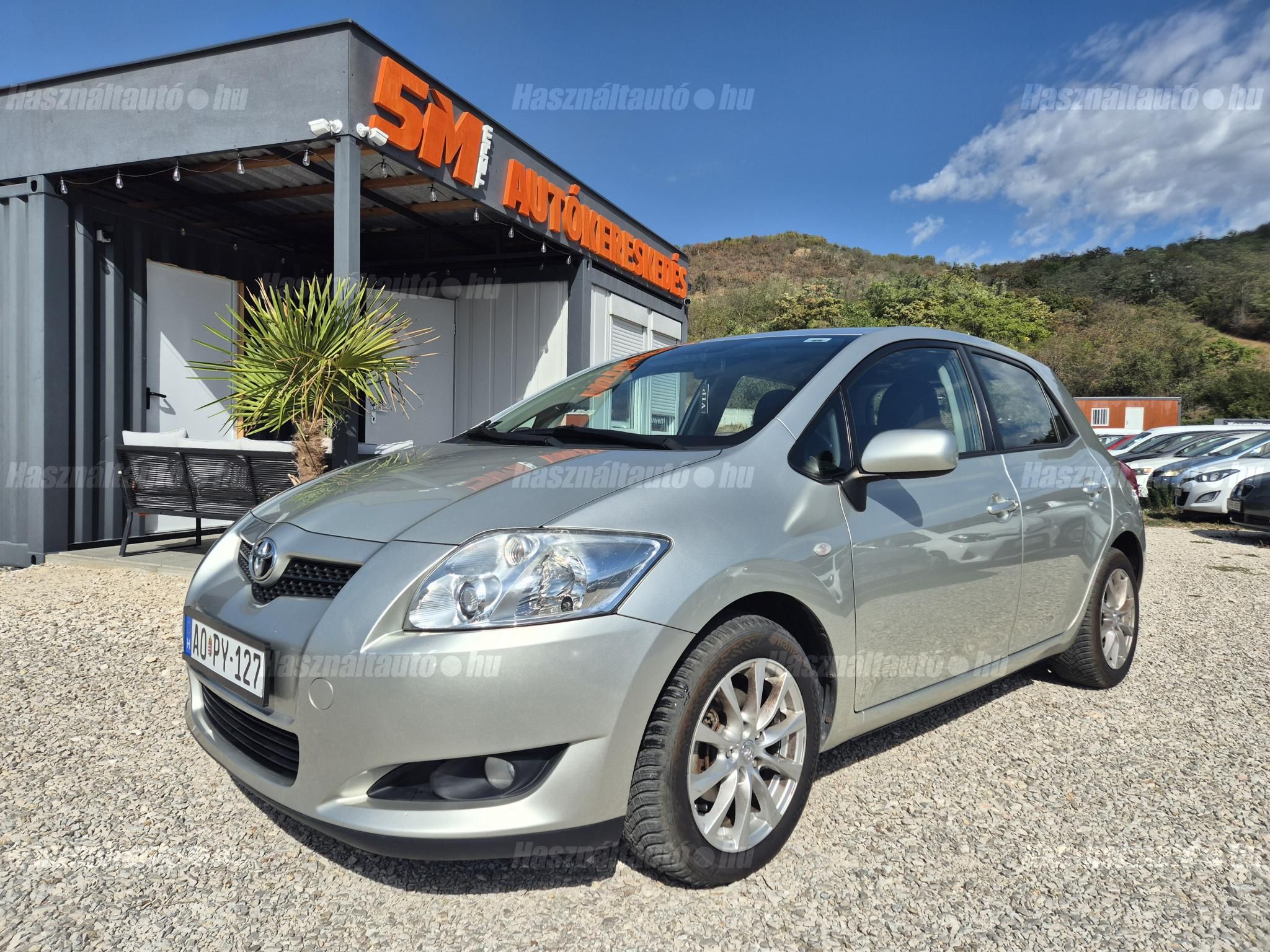 TOYOTA AURIS 2007/11 - 1
