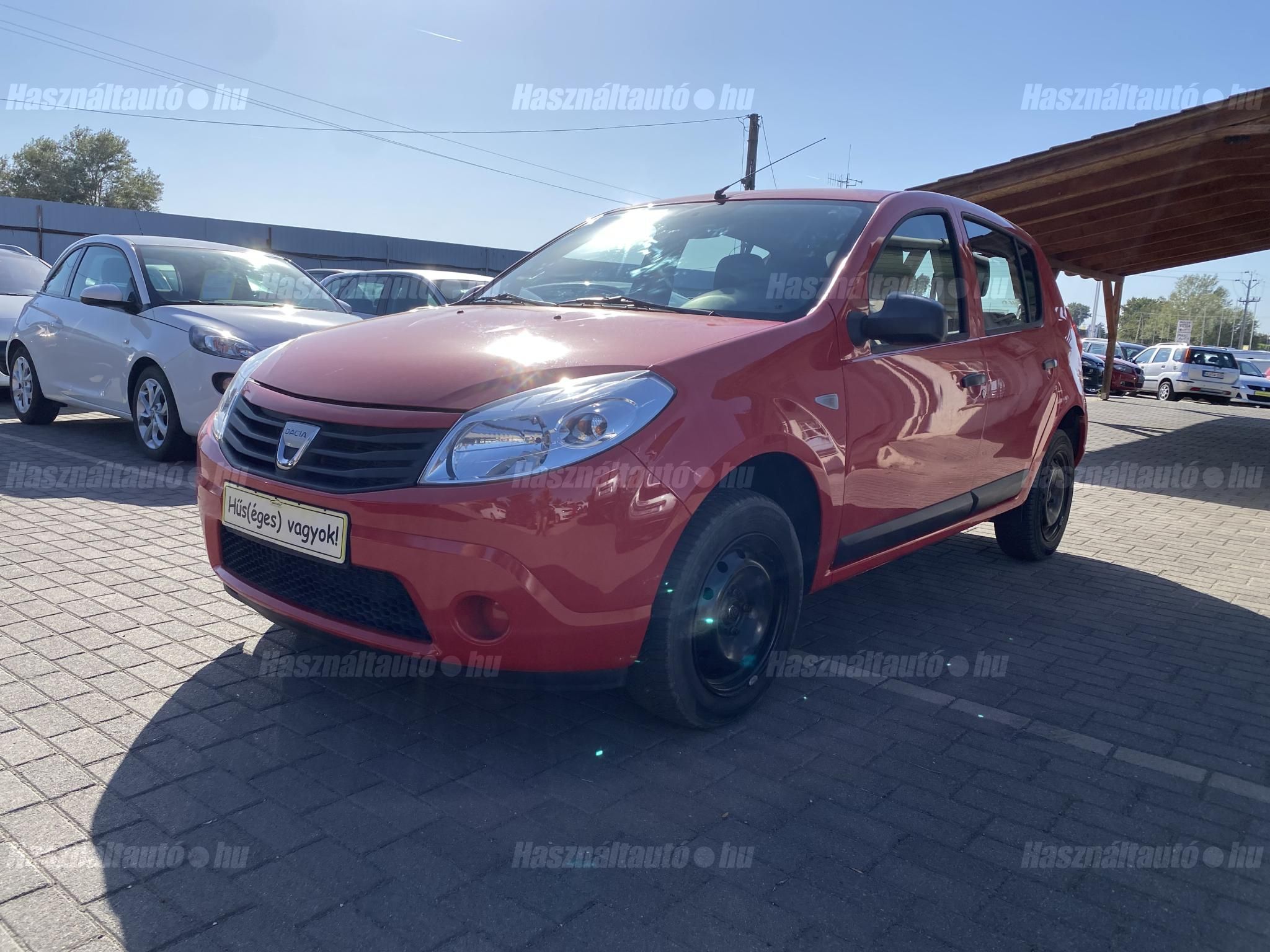 DACIA SANDERO 2011/3 - 1