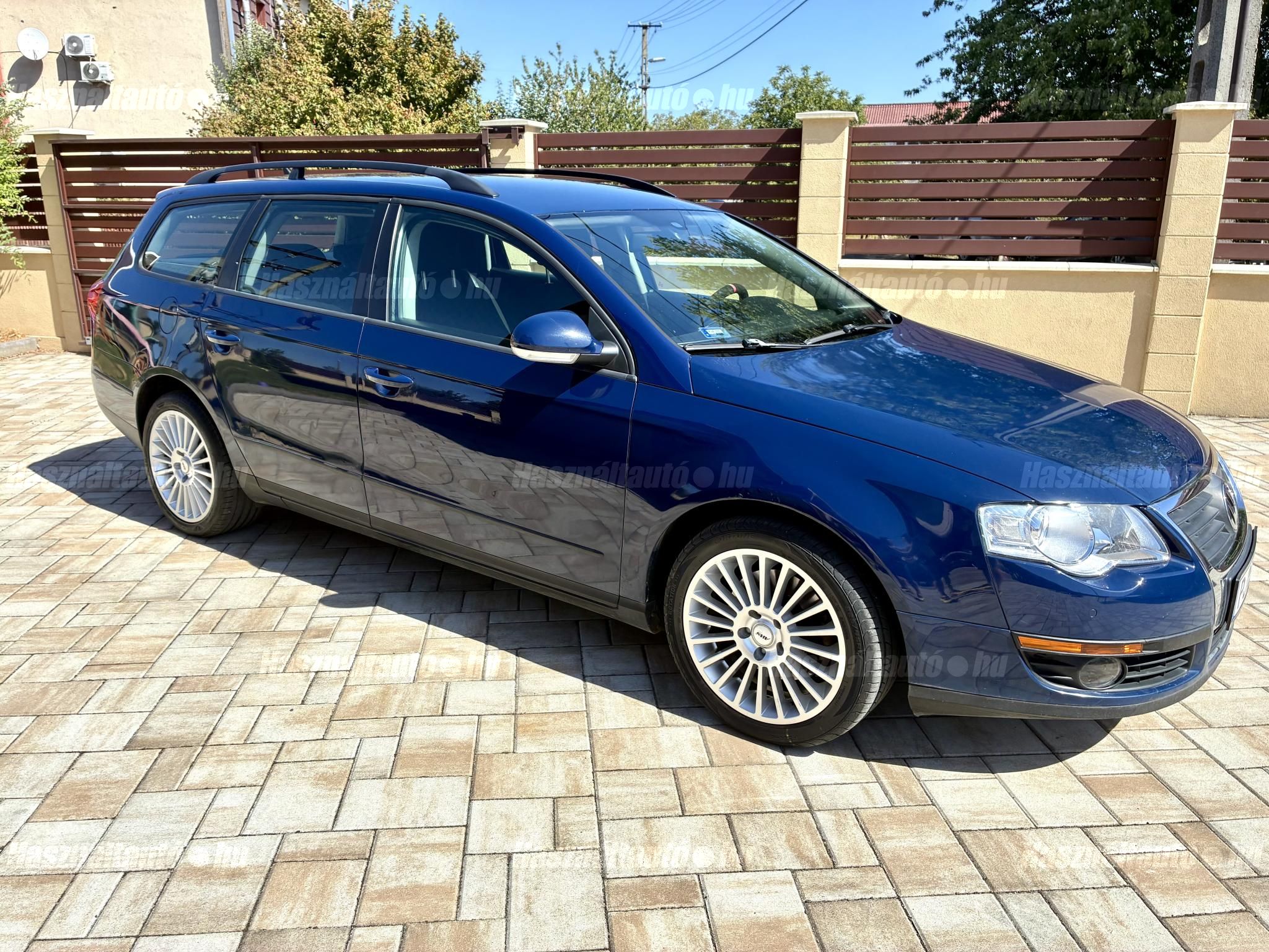 VOLKSWAGEN PASSAT 2008/6 - 1