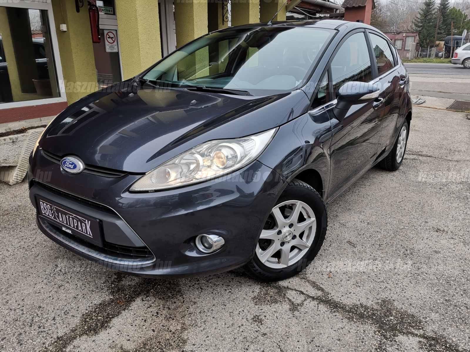 FORD FIESTA 2010/7 - 1