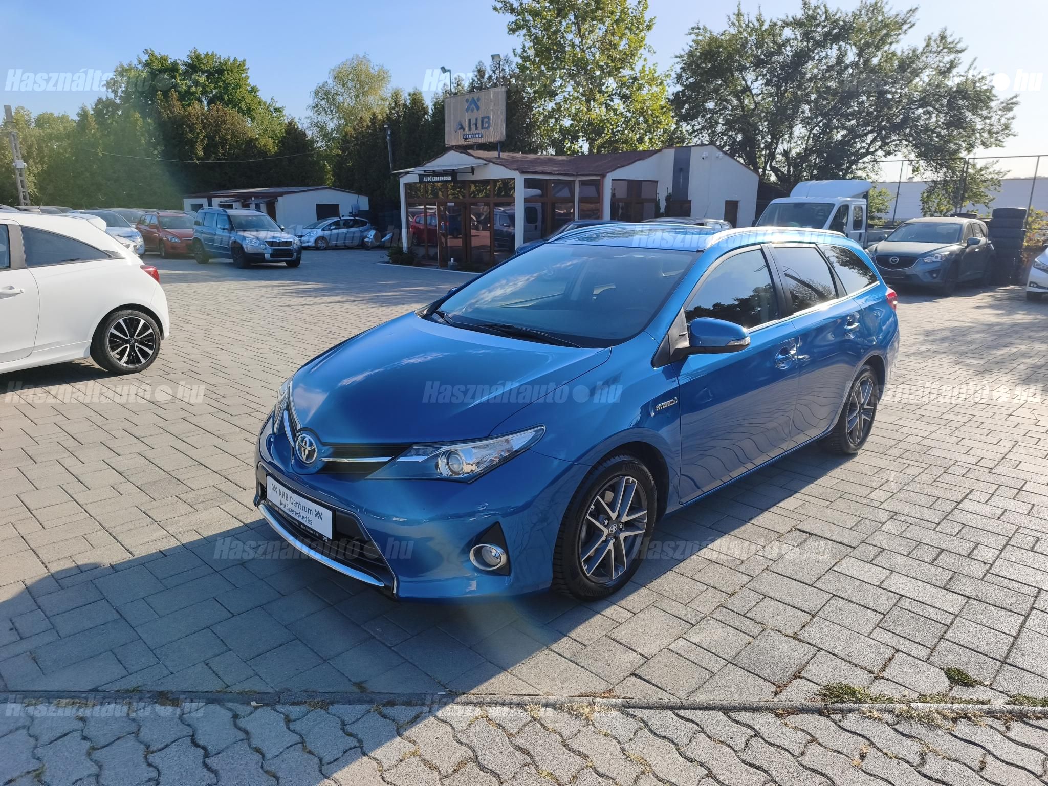 TOYOTA AURIS 2014/8 - 1