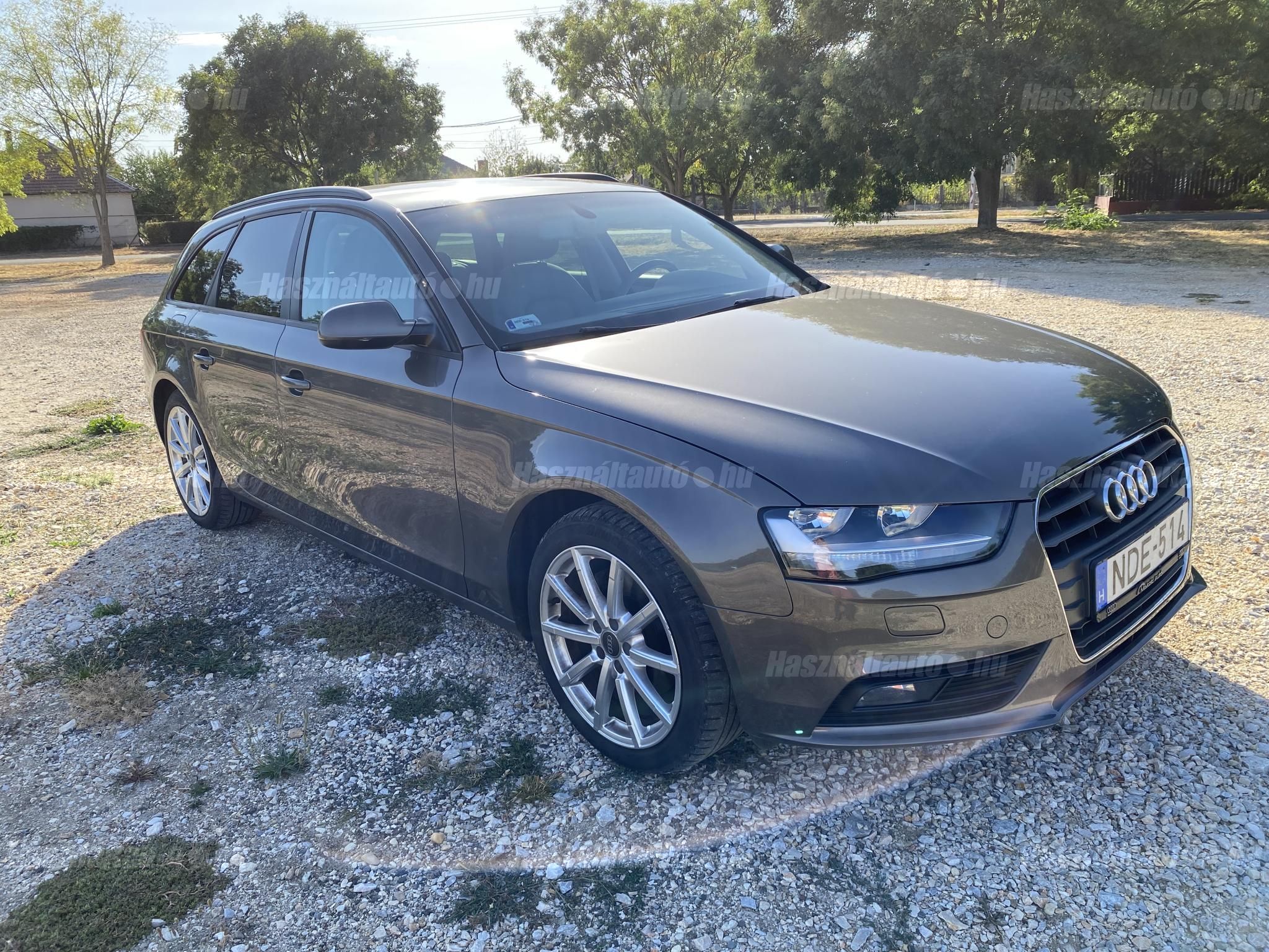 AUDI A4 2015/6 - 1