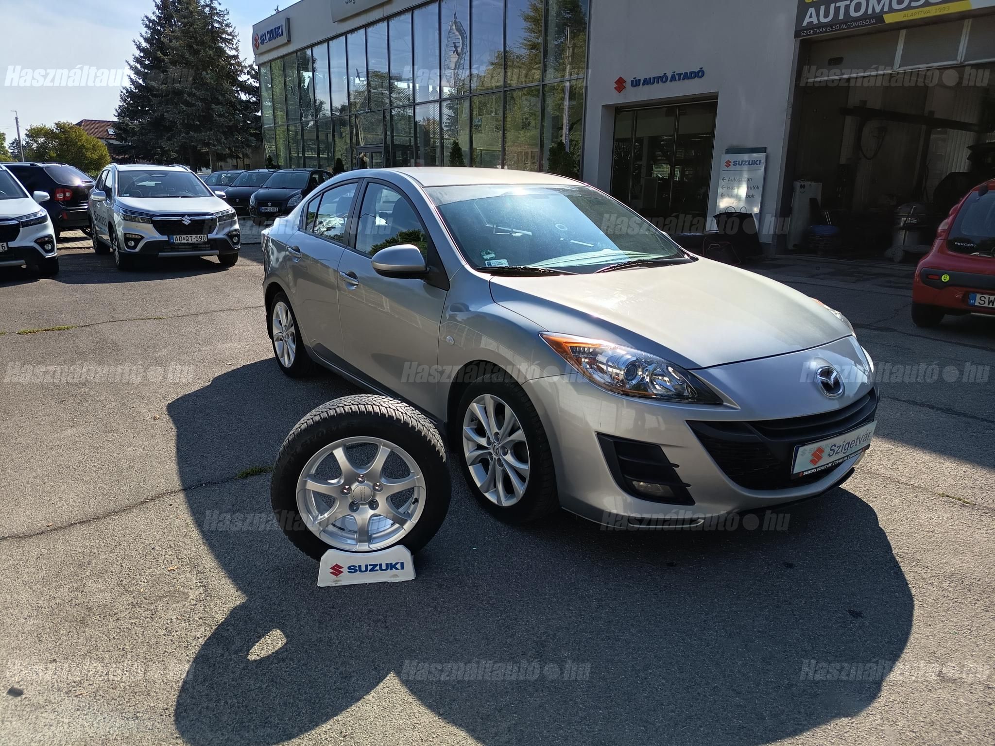 MAZDA 3 2009/6 - 1