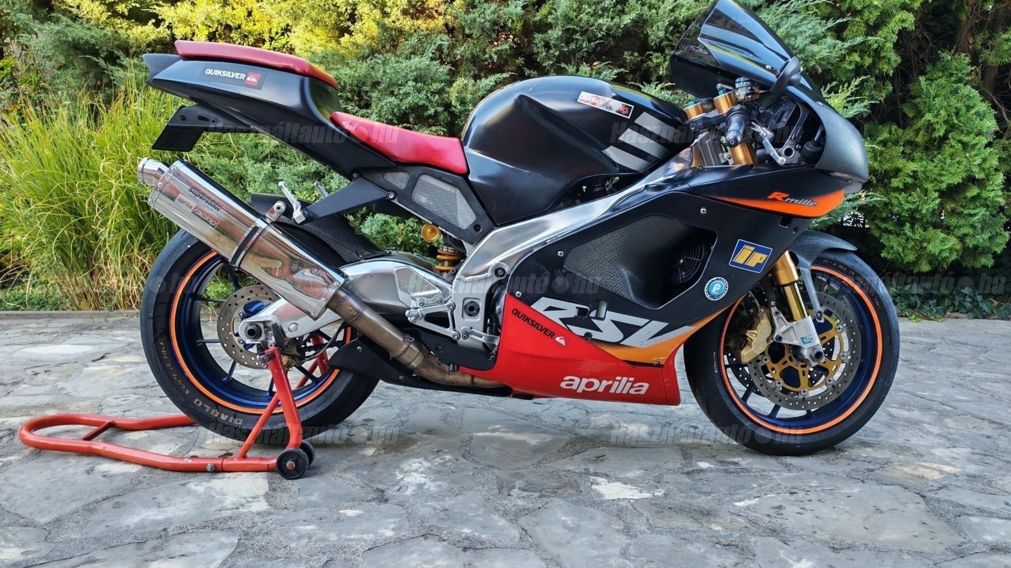 APRILIA RSV 1000 2002/6 - 1