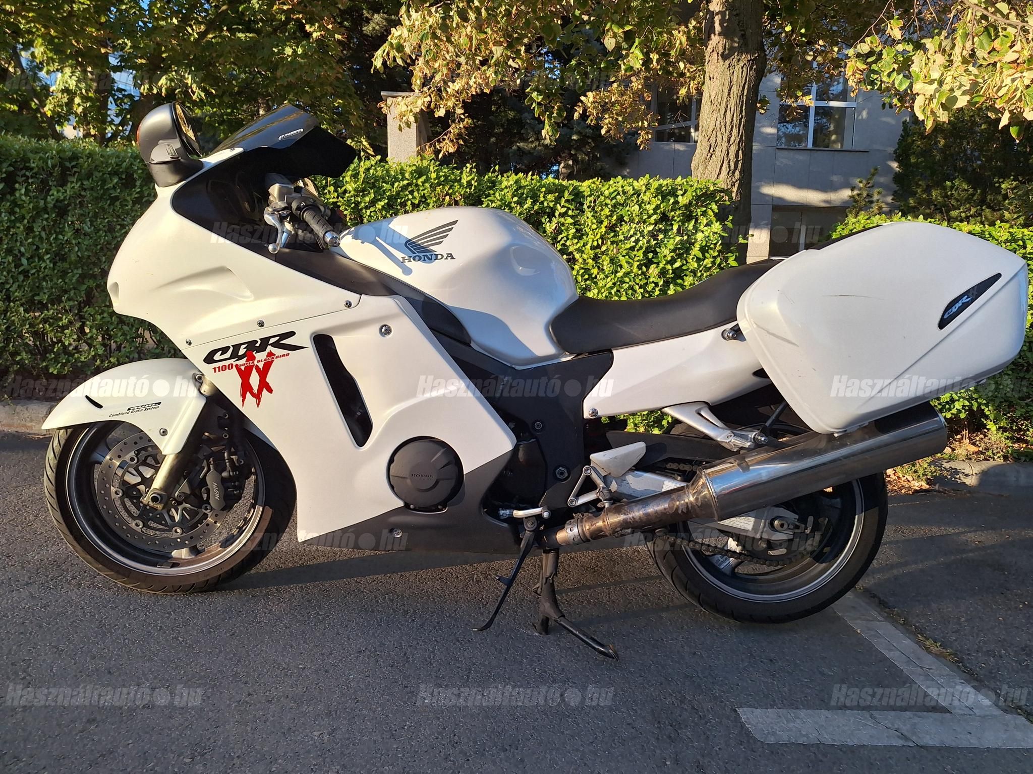 HONDA CBR 1100 XX 2005/6 - 1