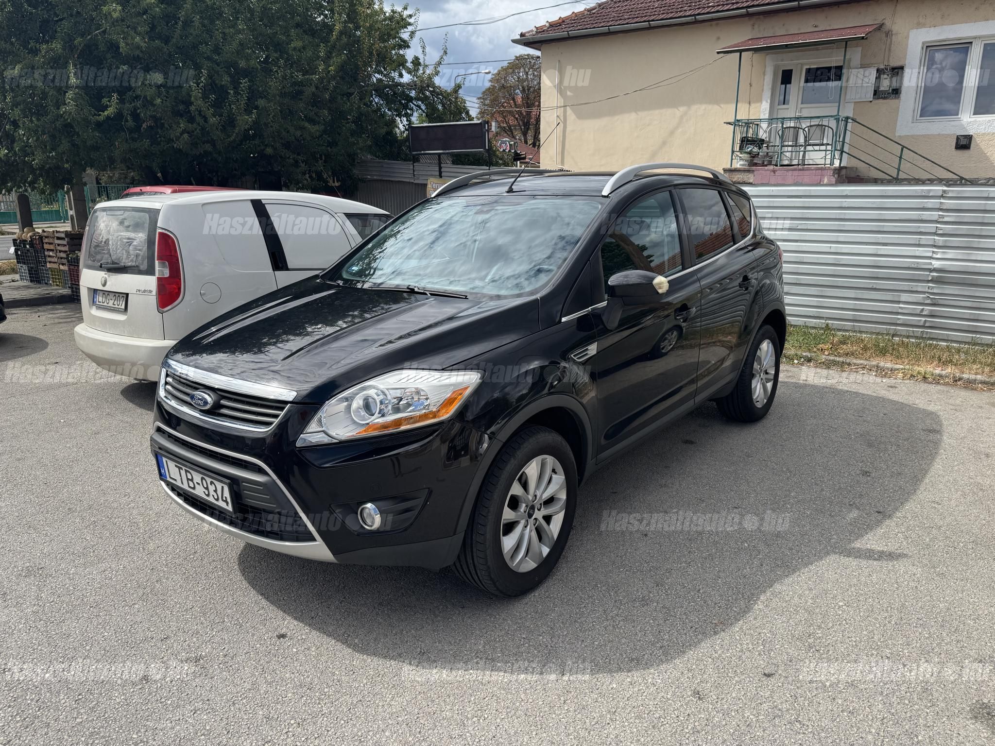 FORD KUGA 2010/7 - 1