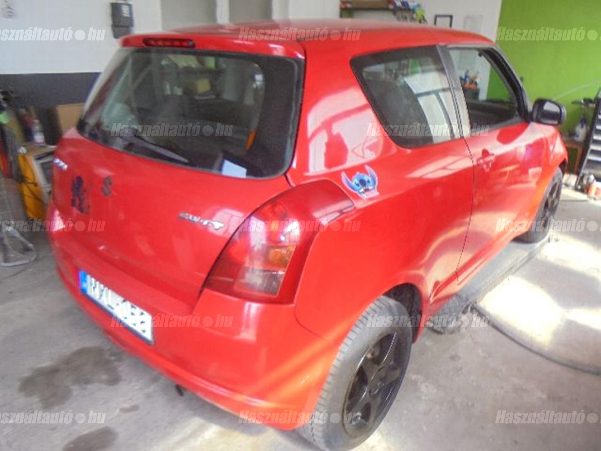 SUZUKI SWIFT 2005 - 1