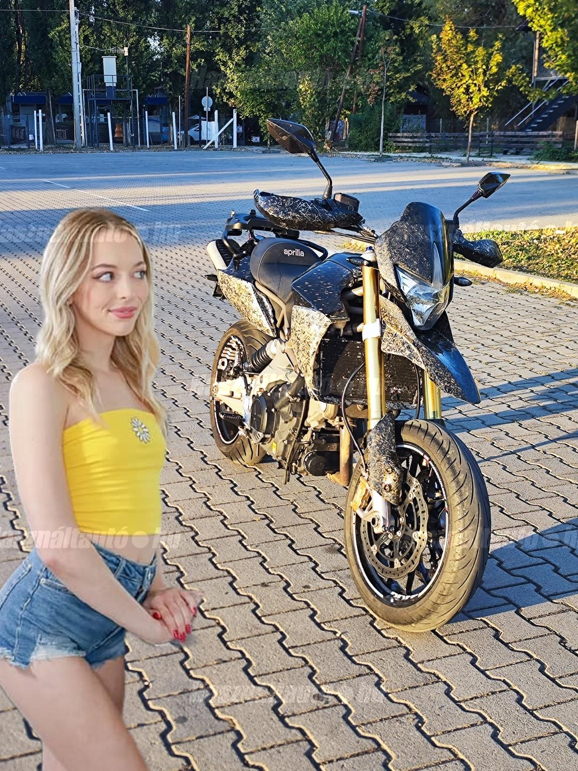 APRILIA DORSODURO 2010/10 - 1