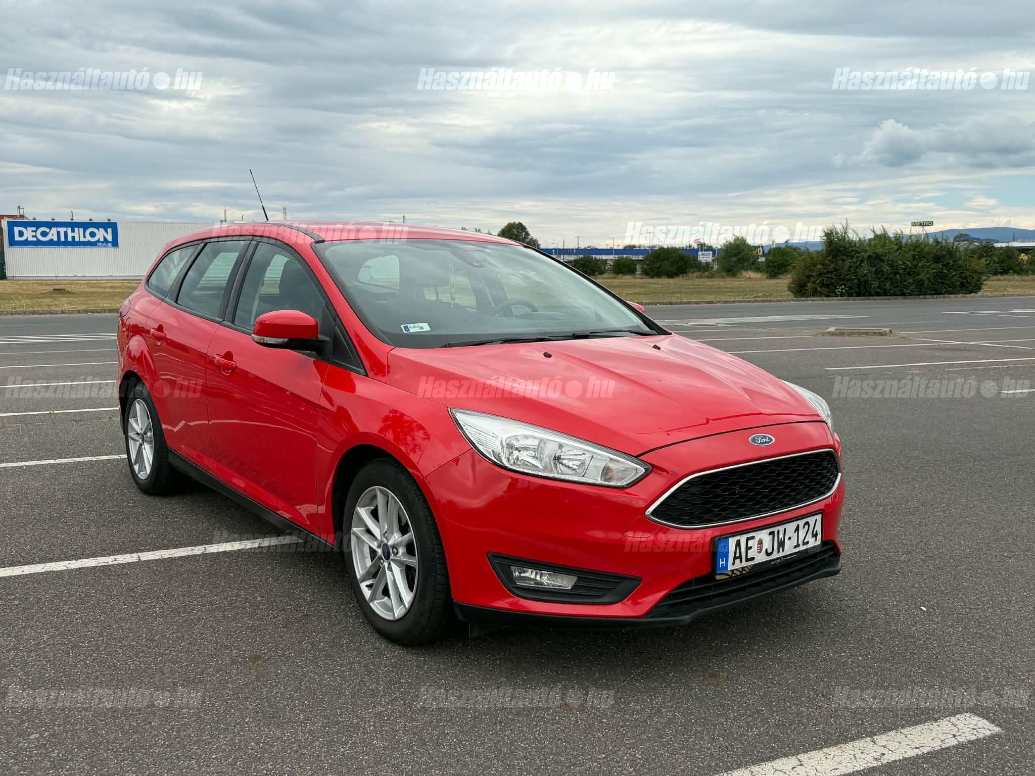 FORD FOCUS 2016 - 1