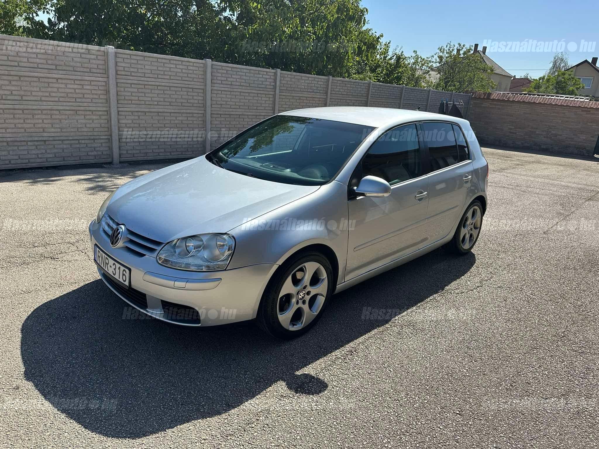 VOLKSWAGEN GOLF V 2004/9 - 1