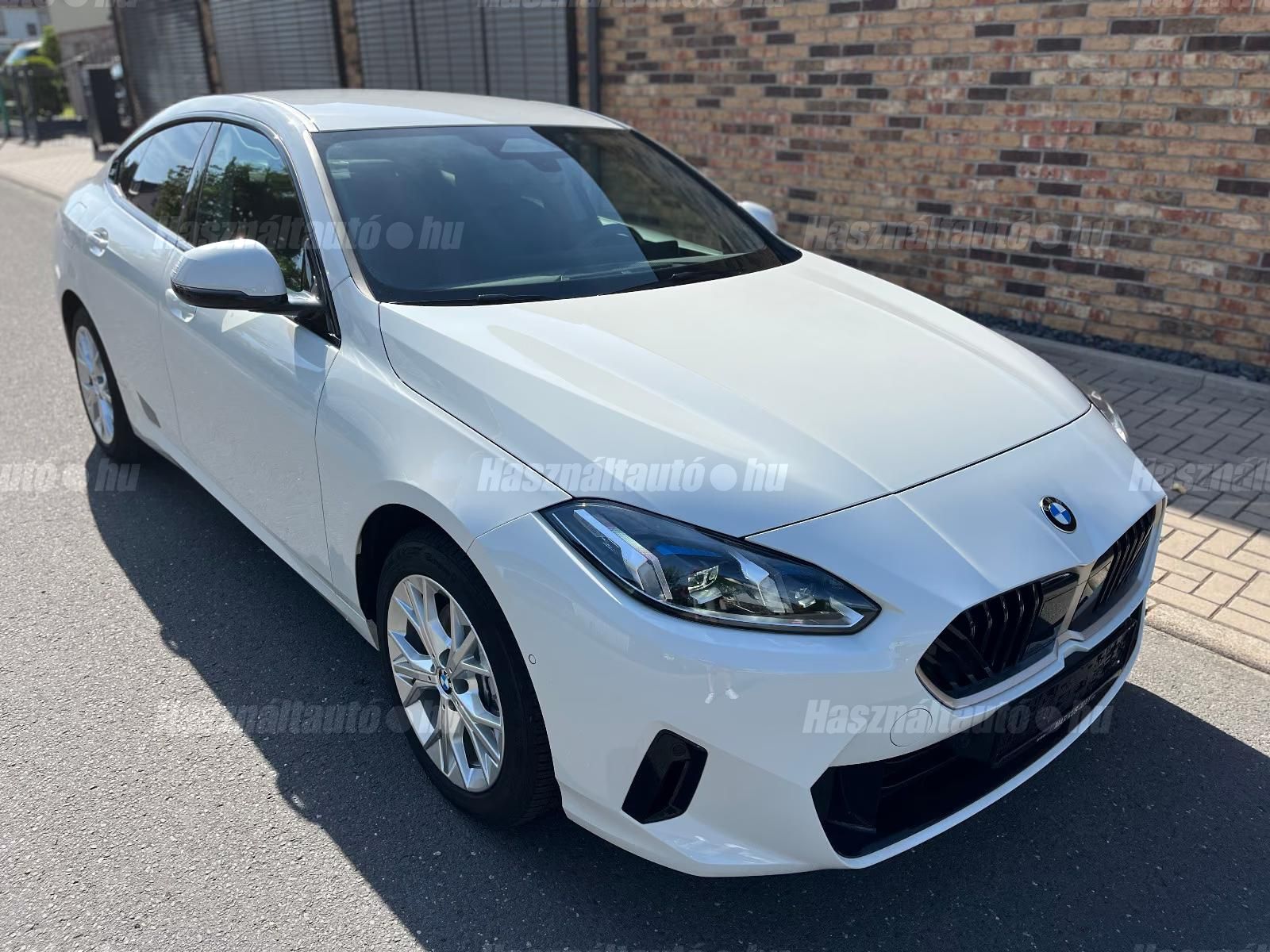 BMW 220 2025/5 - 1