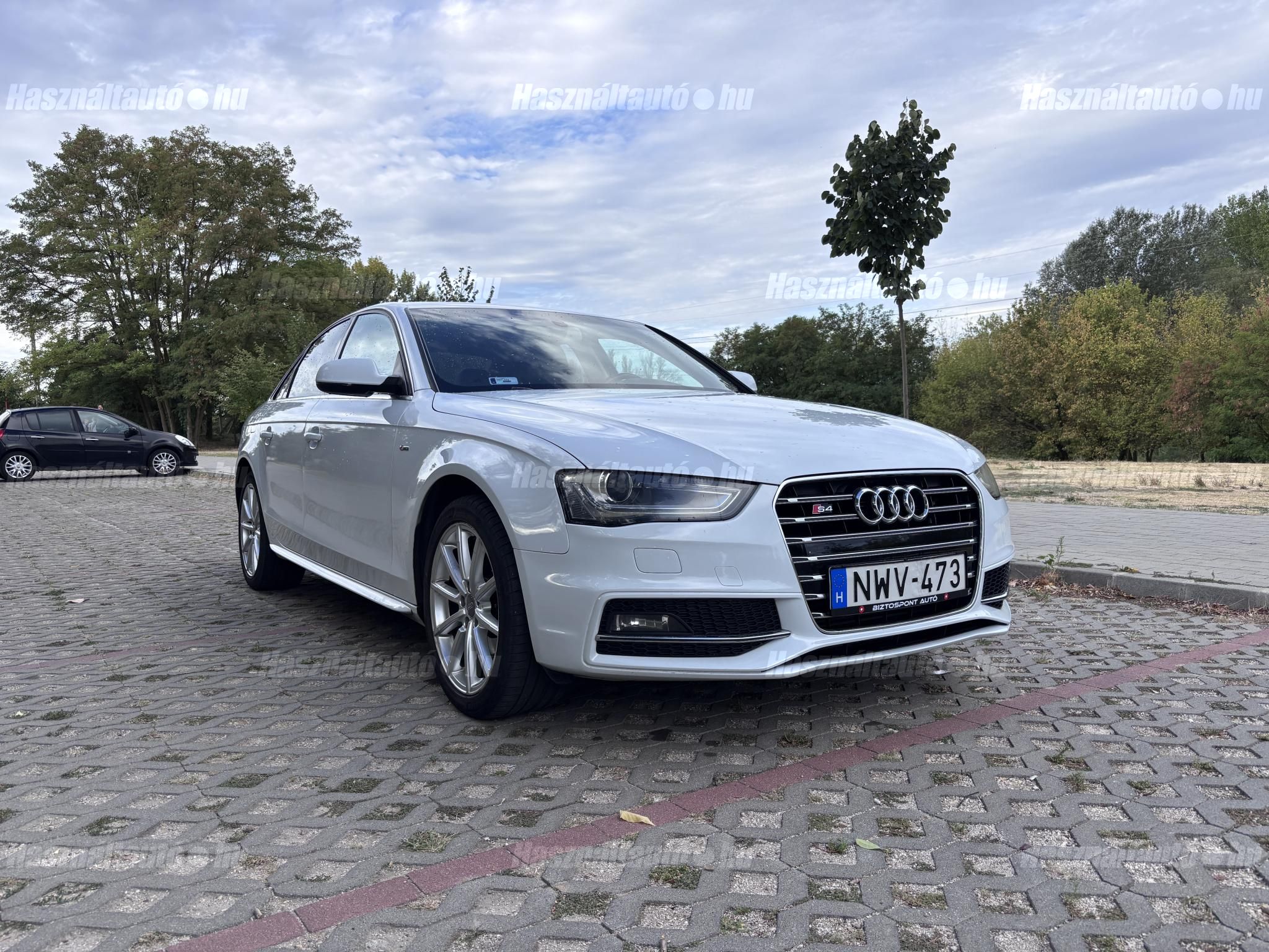 AUDI A4 2015/5 - 1
