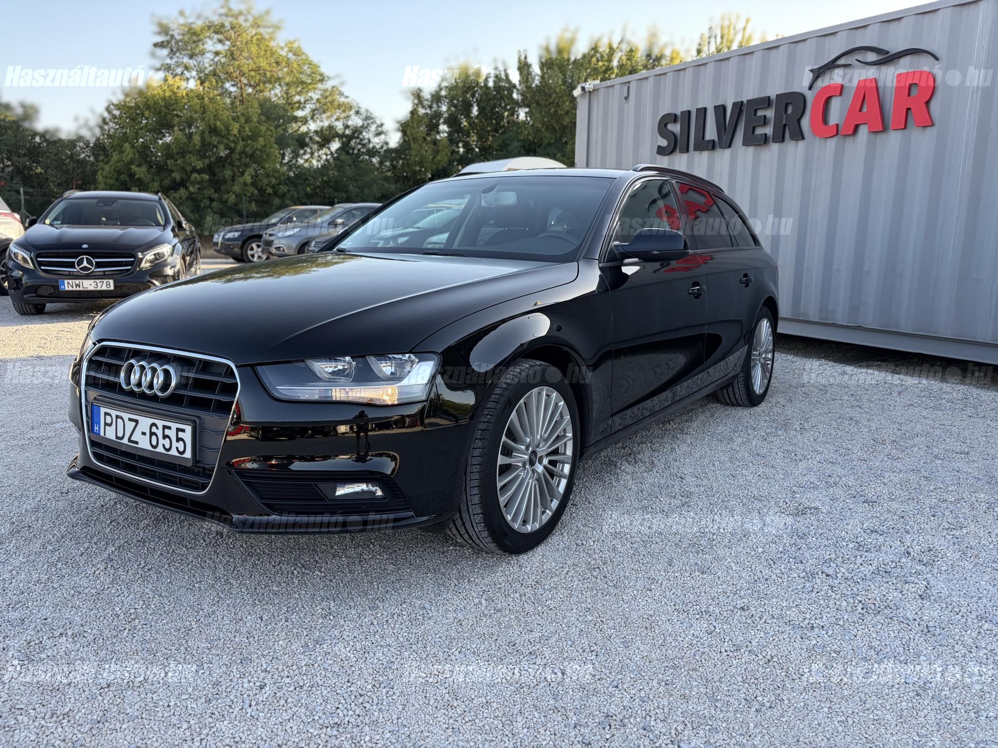 AUDI A4 2013/10 - 1