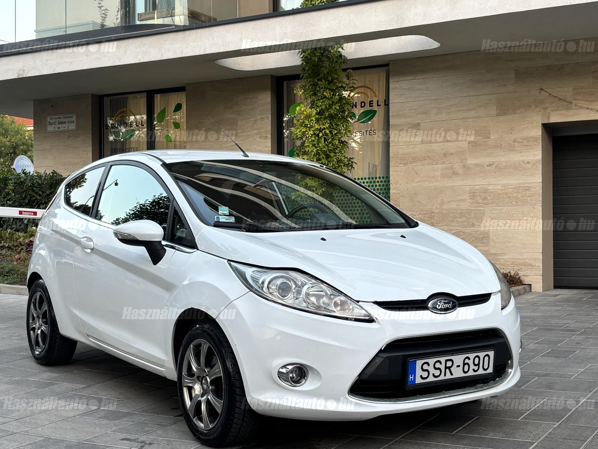 FORD FIESTA 2012 - 1