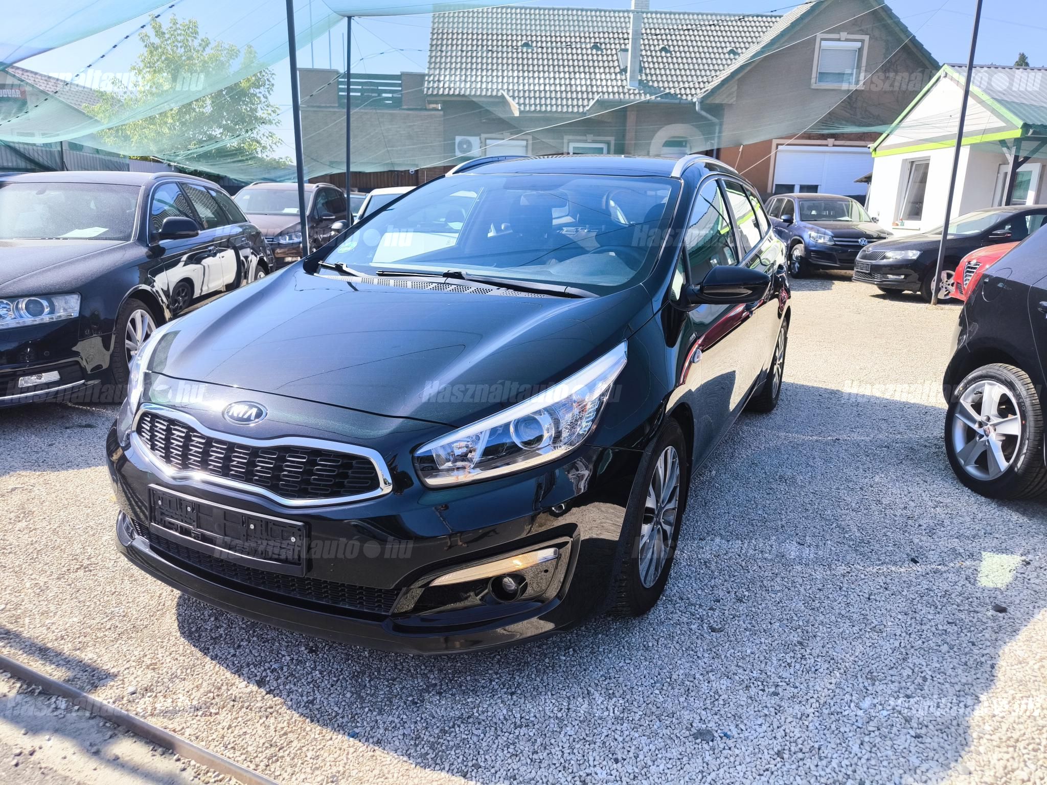 KIA CEE'D 2018/7 - 1