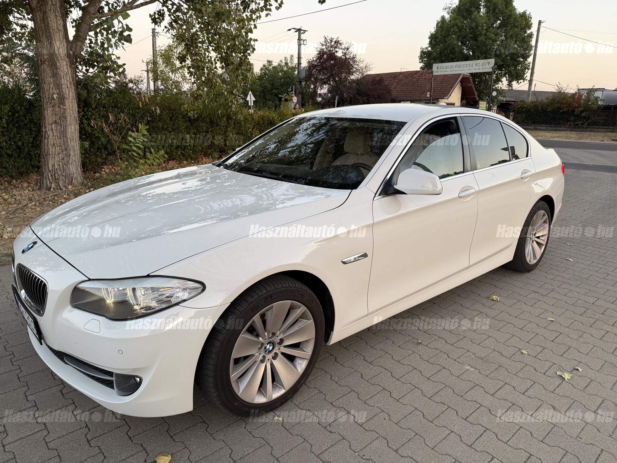BMW 520 2012/2 - 1