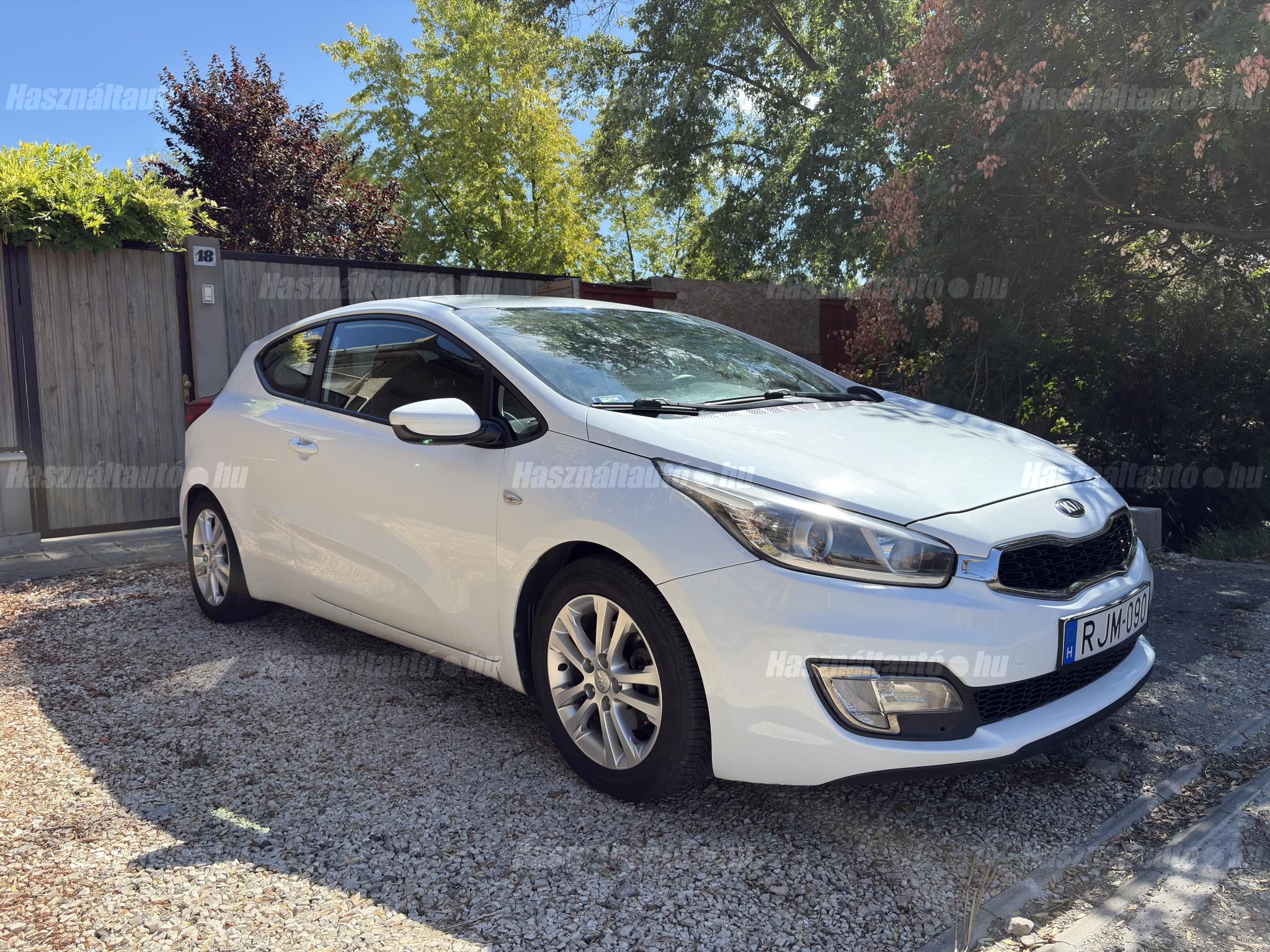 KIA PRO CEE'D 2013/11 - 1