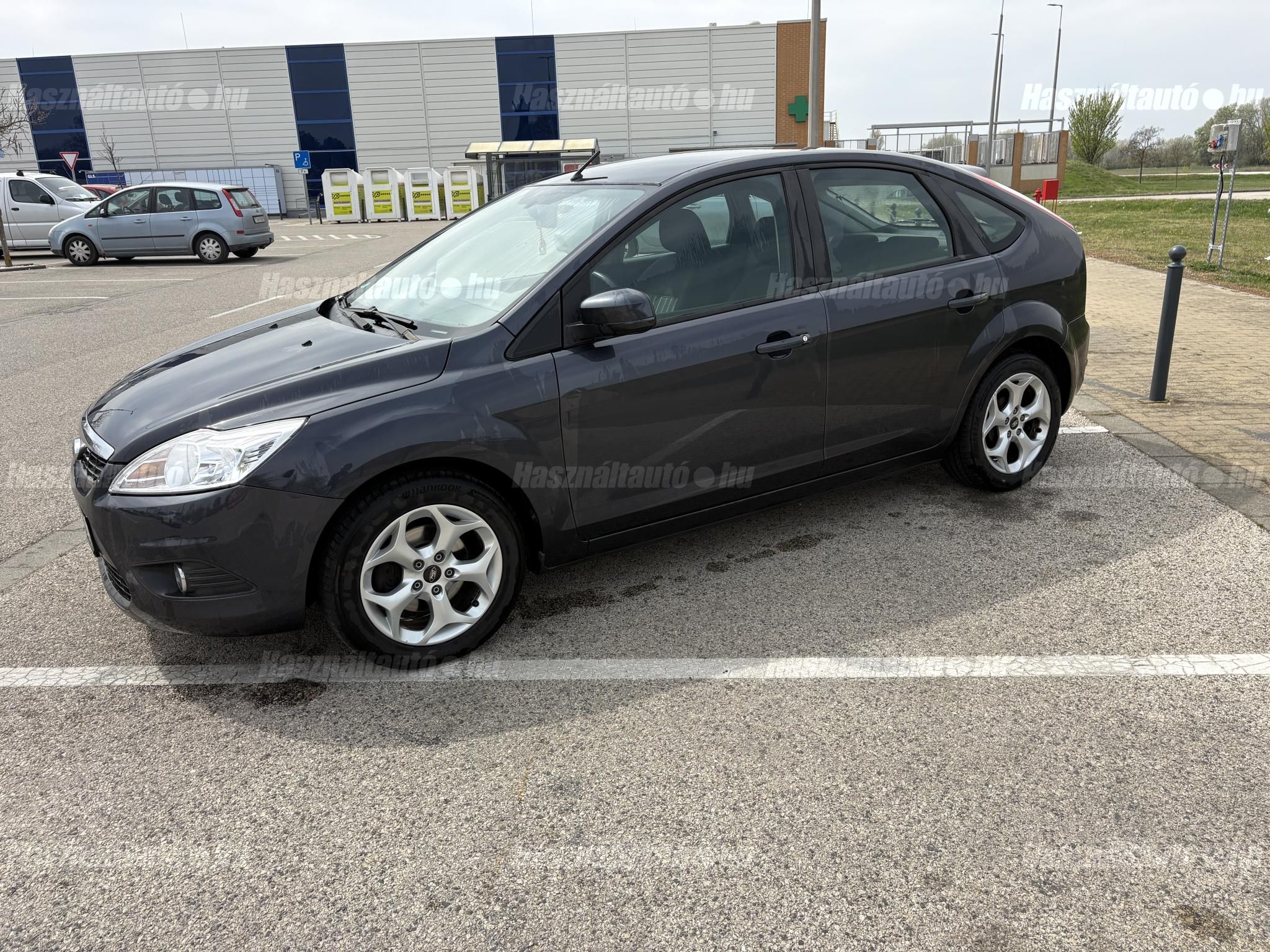 FORD FOCUS 2008 - 1