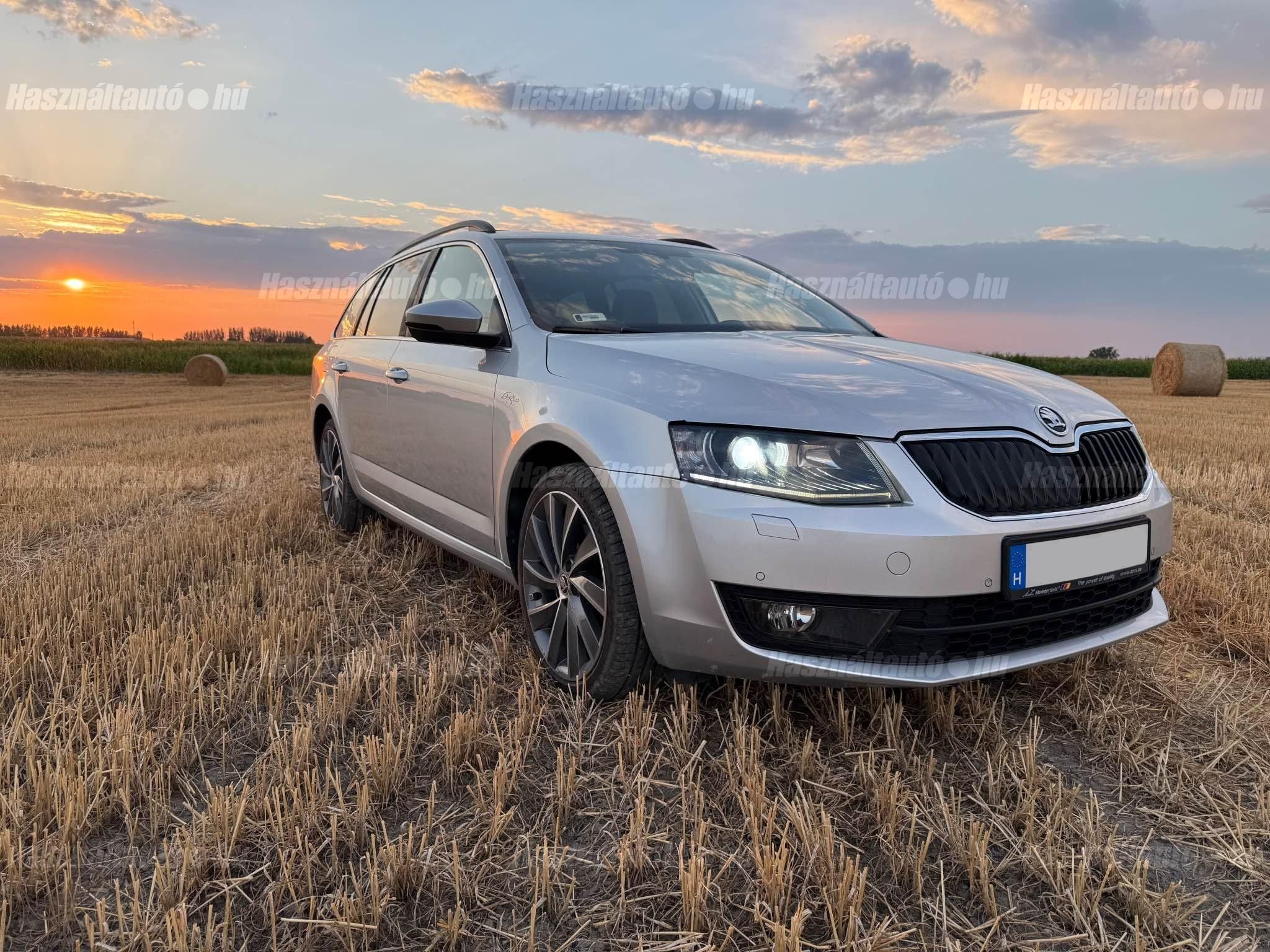 SKODA OCTAVIA 2014/12 - 1