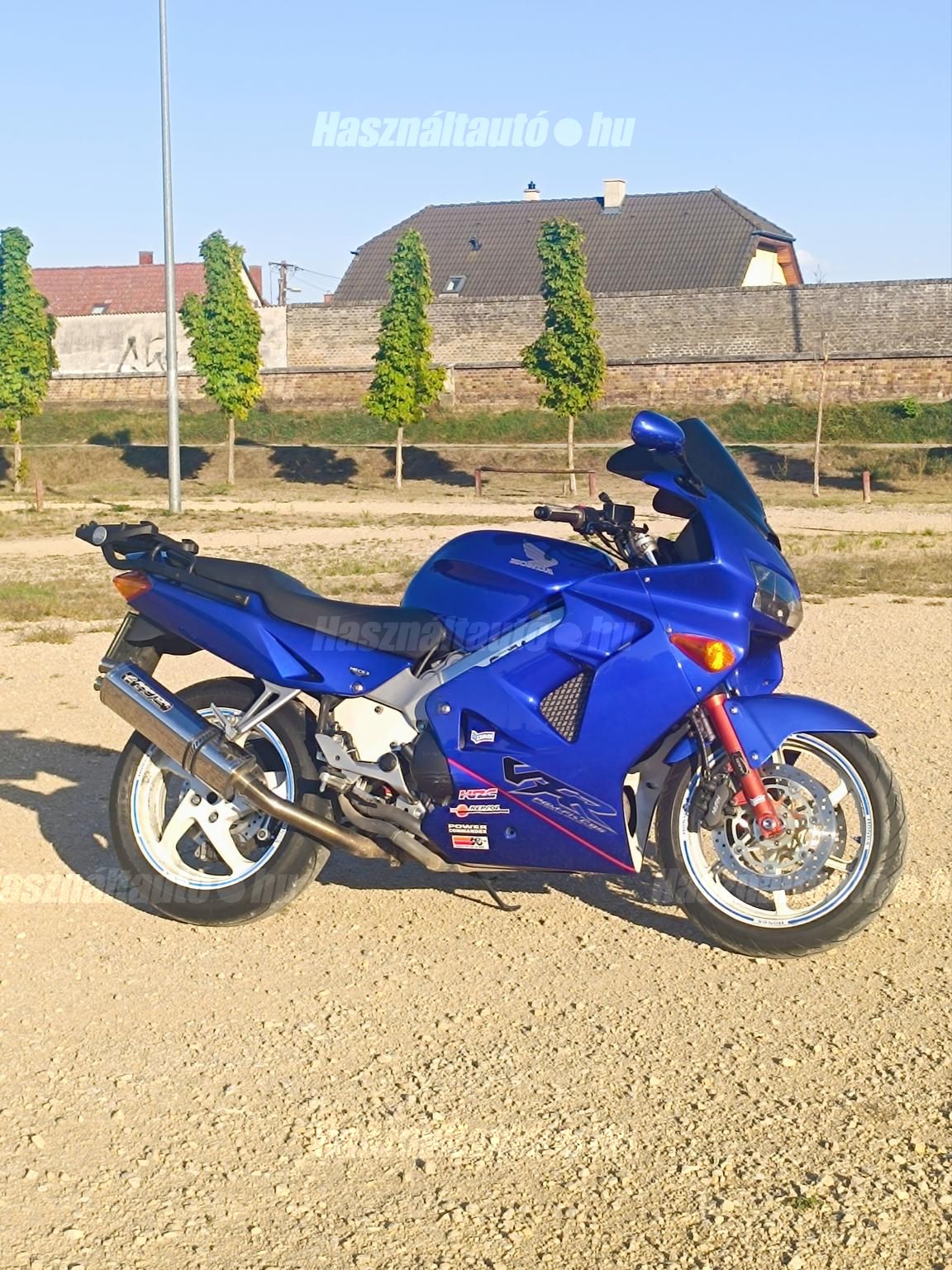 HONDA VFR 800 2000/5 - 1