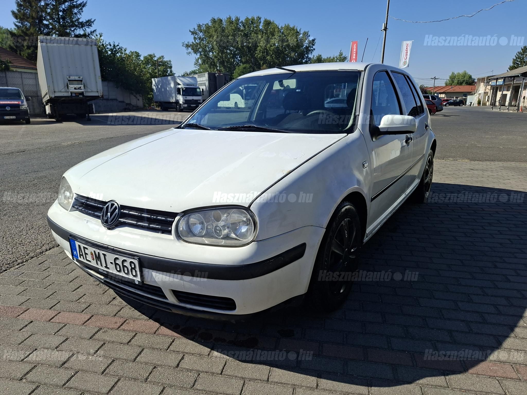 VOLKSWAGEN GOLF IV 2000 - 1