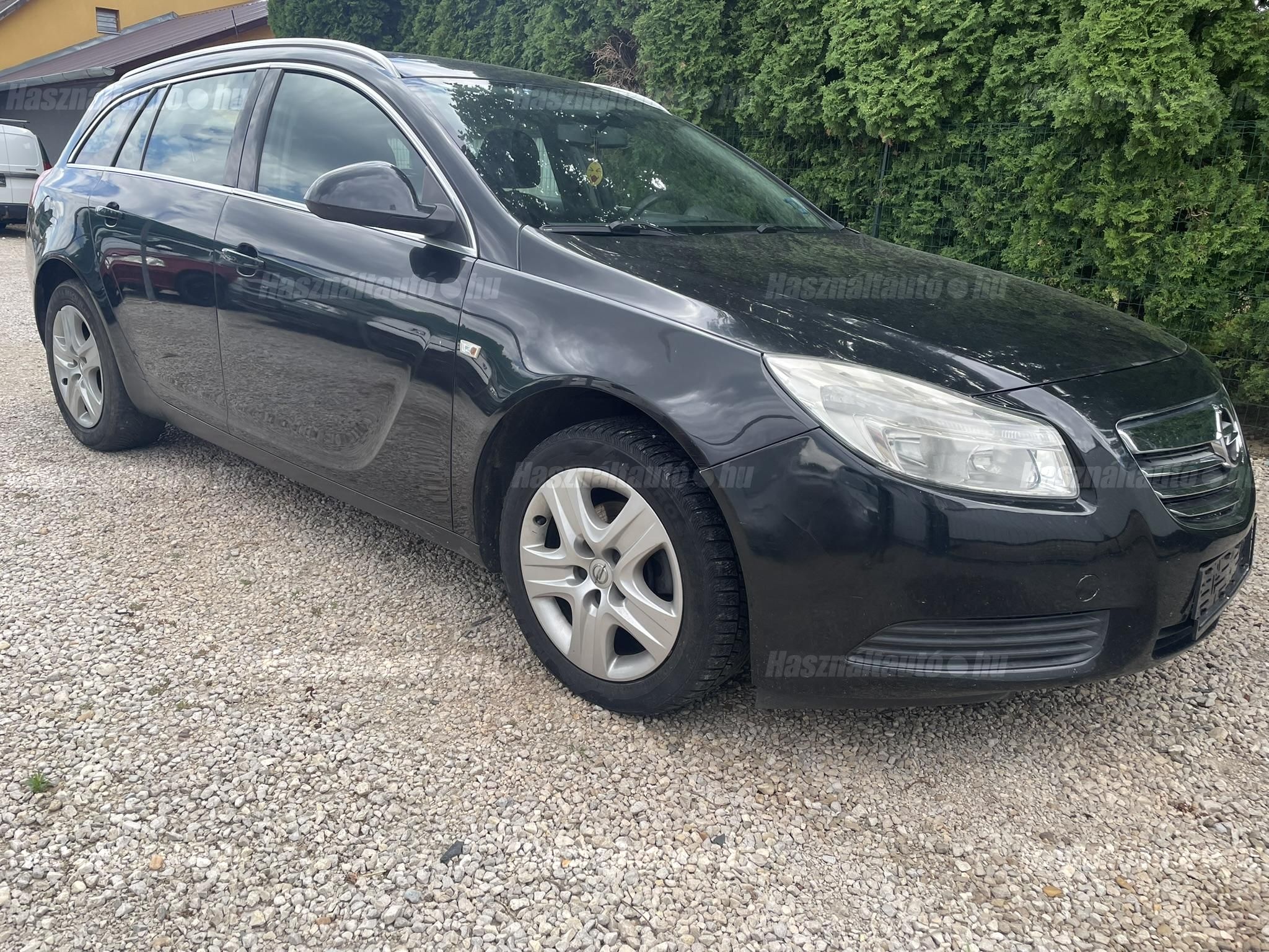 OPEL INSIGNIA 2010 - 1