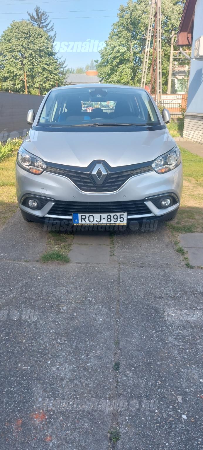 RENAULT GRAND SCENIC 2019 - 1