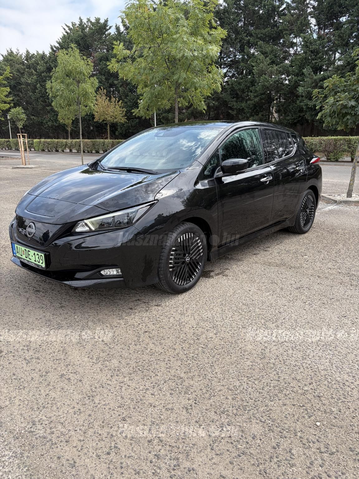 NISSAN LEAF 2022/9 - 1