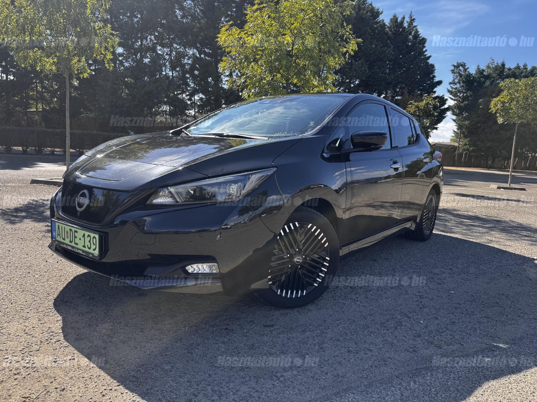 NISSAN LEAF 2022/9 - 1